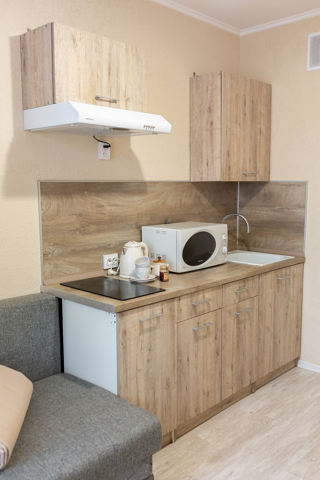 Двухместный номер с 1 кроватью или 2 отдельными кроватями и дополнительной кроватью