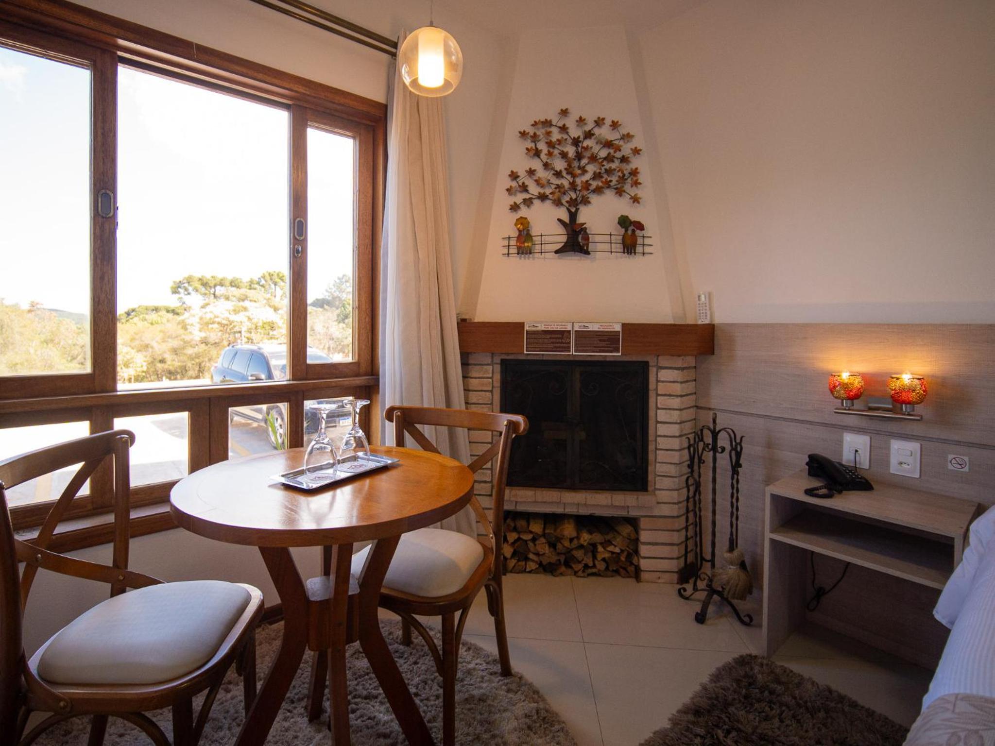 Exclusive Suite with Jacuzzi and View.