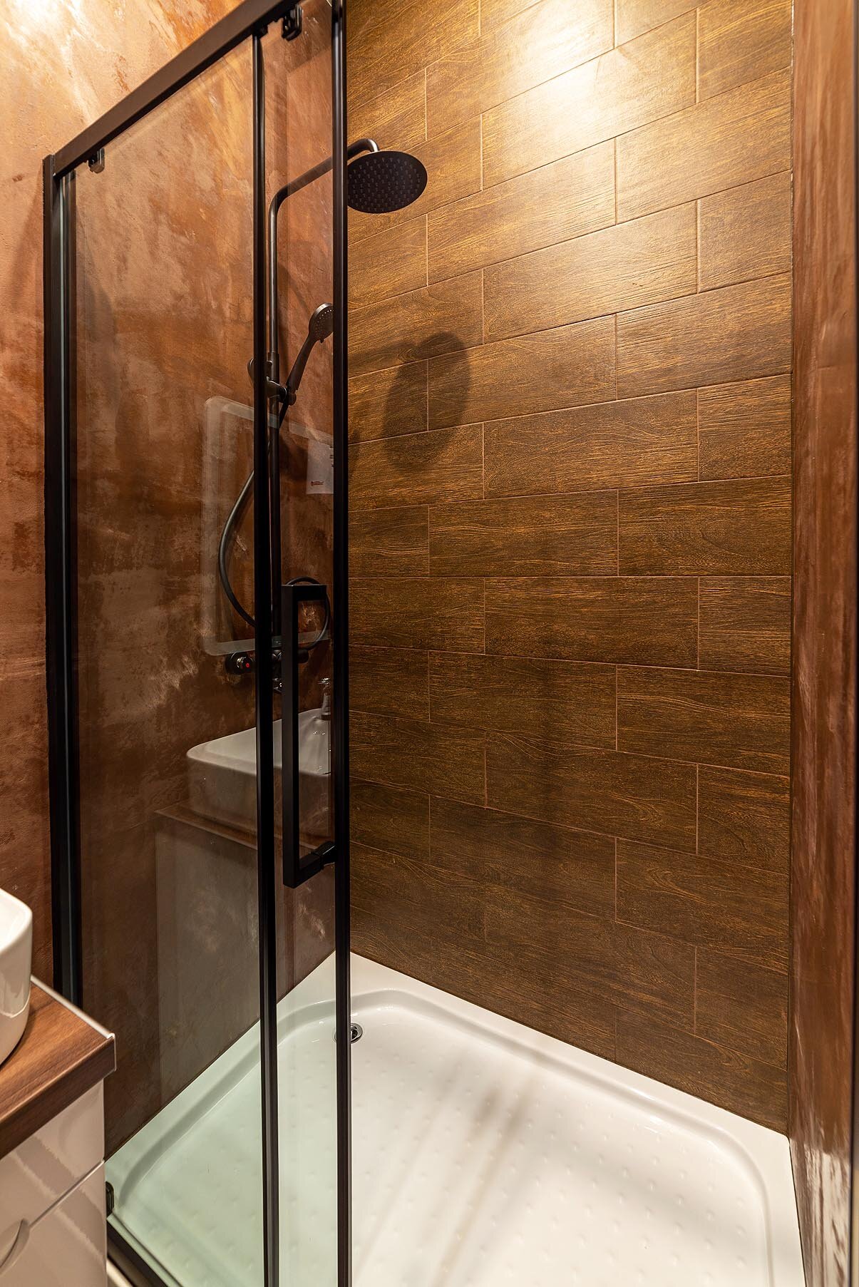 Двухкомнатные апартаменты с видом во внутренний дворик, 40 м2