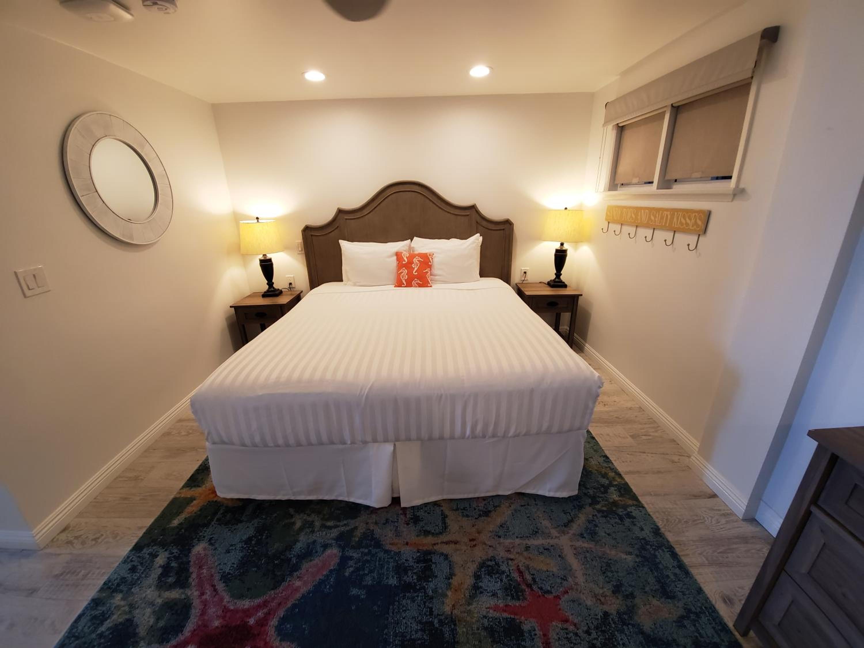 Queen Suite with Sea View