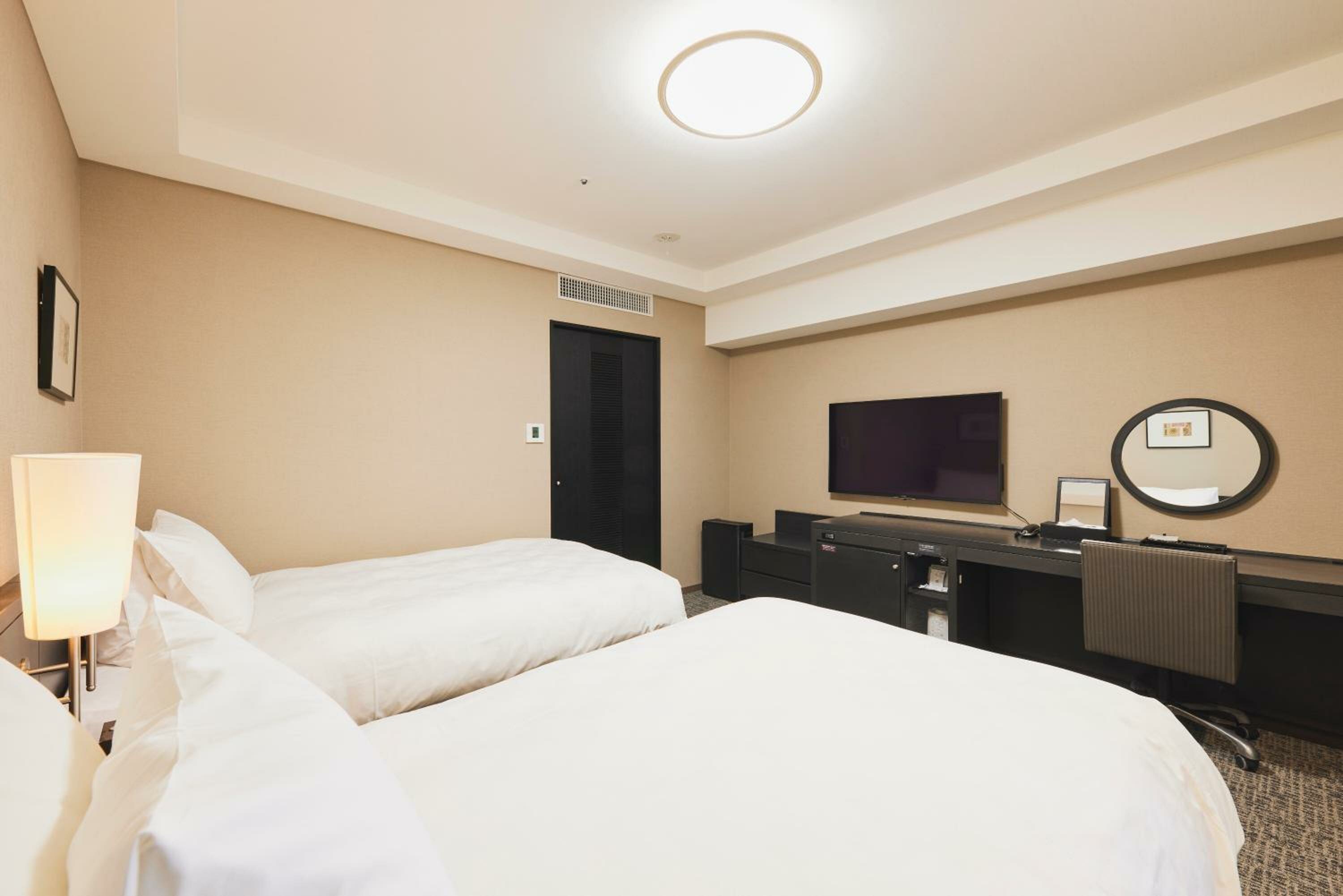 Deluxe Twin Room - Non-Smoking