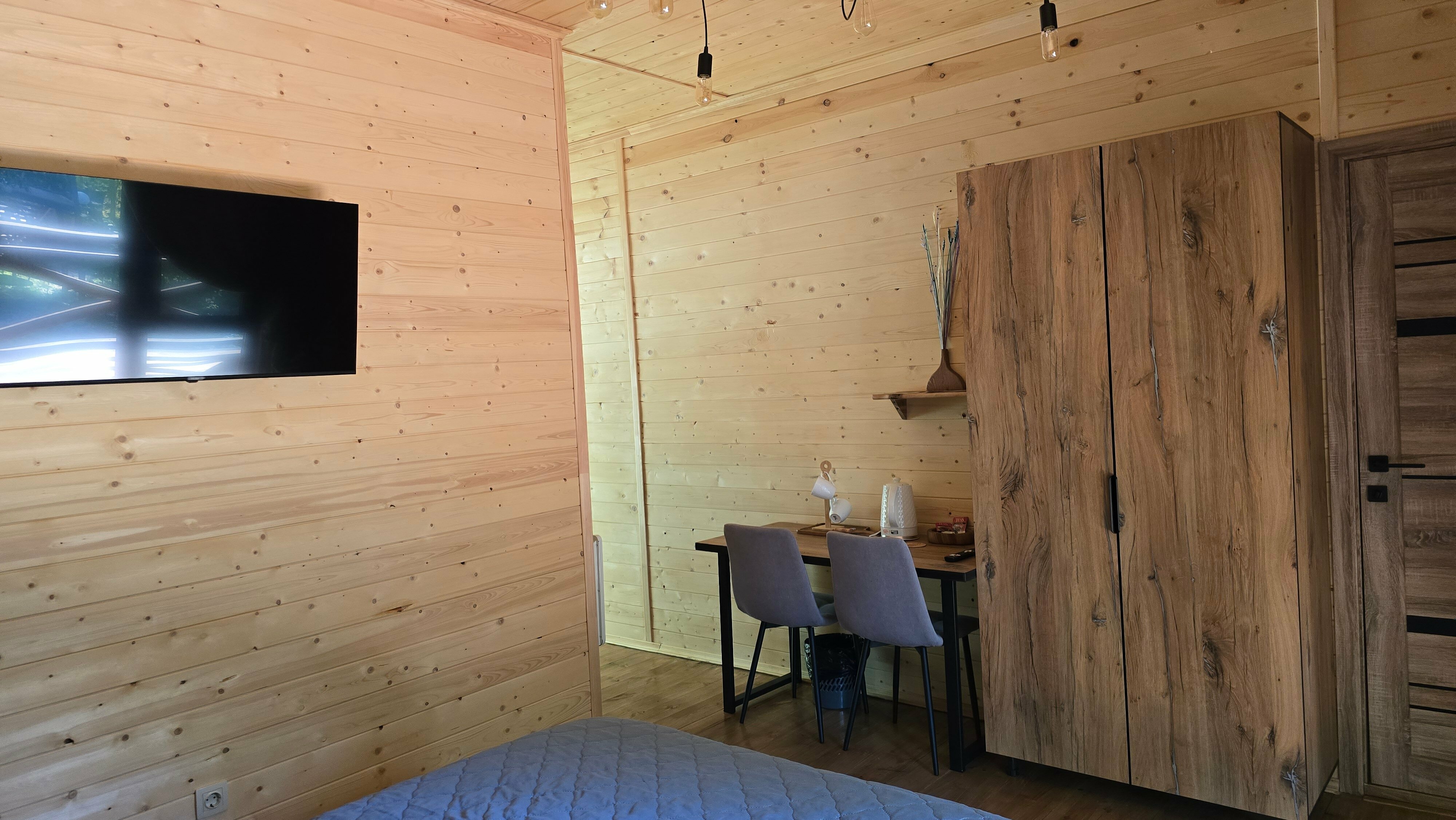 Двухместный номер Делюкс с 1 кроватью или 2 отдельными кроватями и балконом