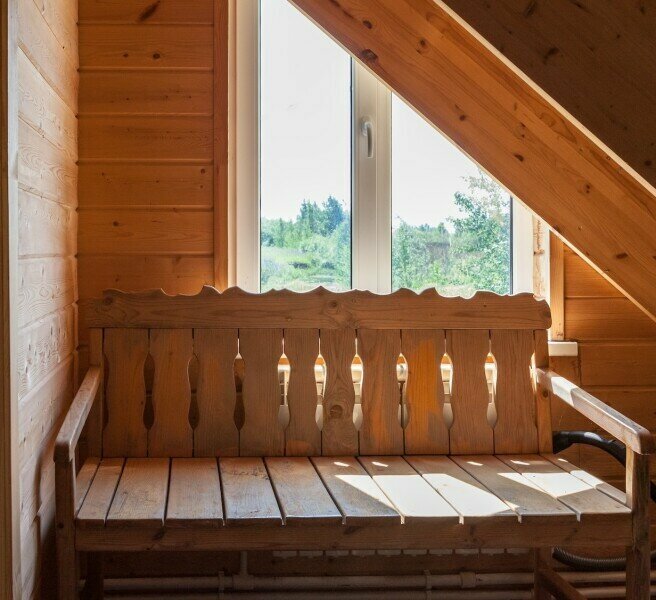 Стандартный двухместный номер с 2 отдельными кроватями и общей ванной комнатой