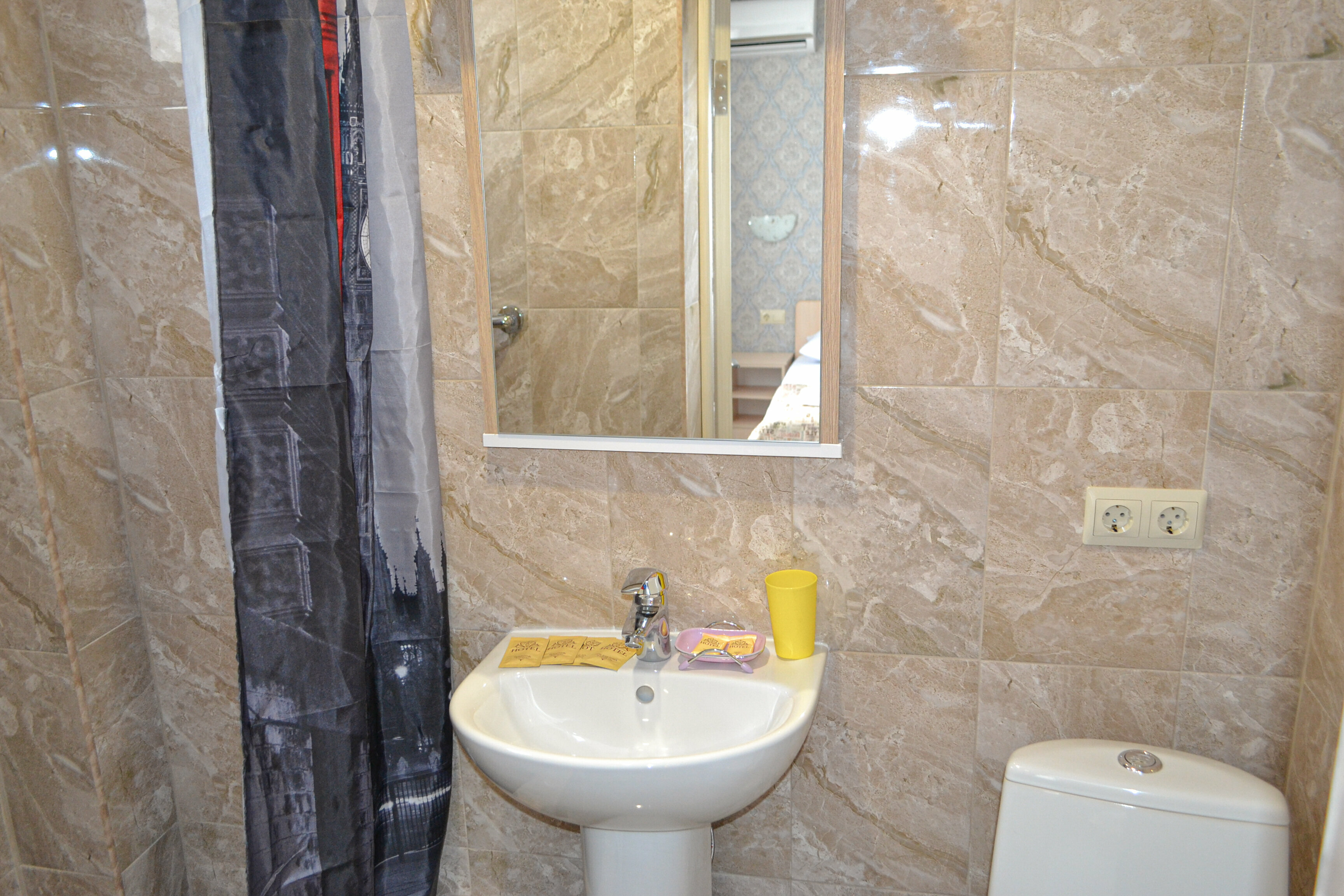 Стандартный трехместный номер