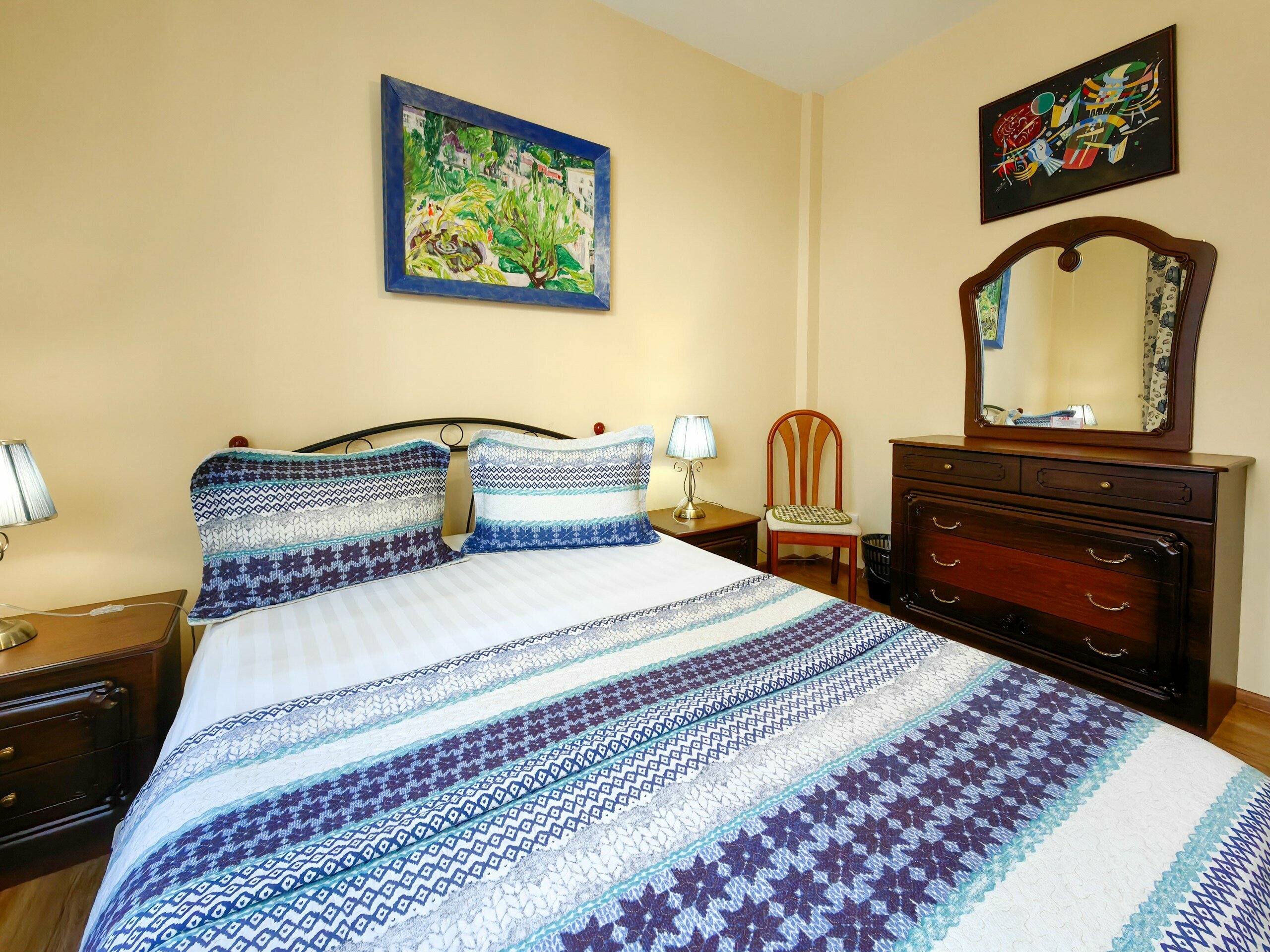 Двухкомнатная комната "Люкс"