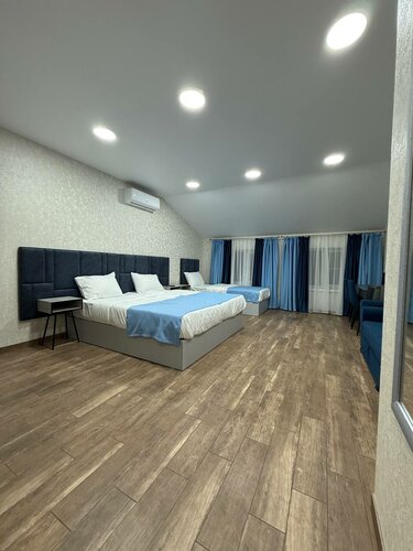 Улучшенный семейный номер