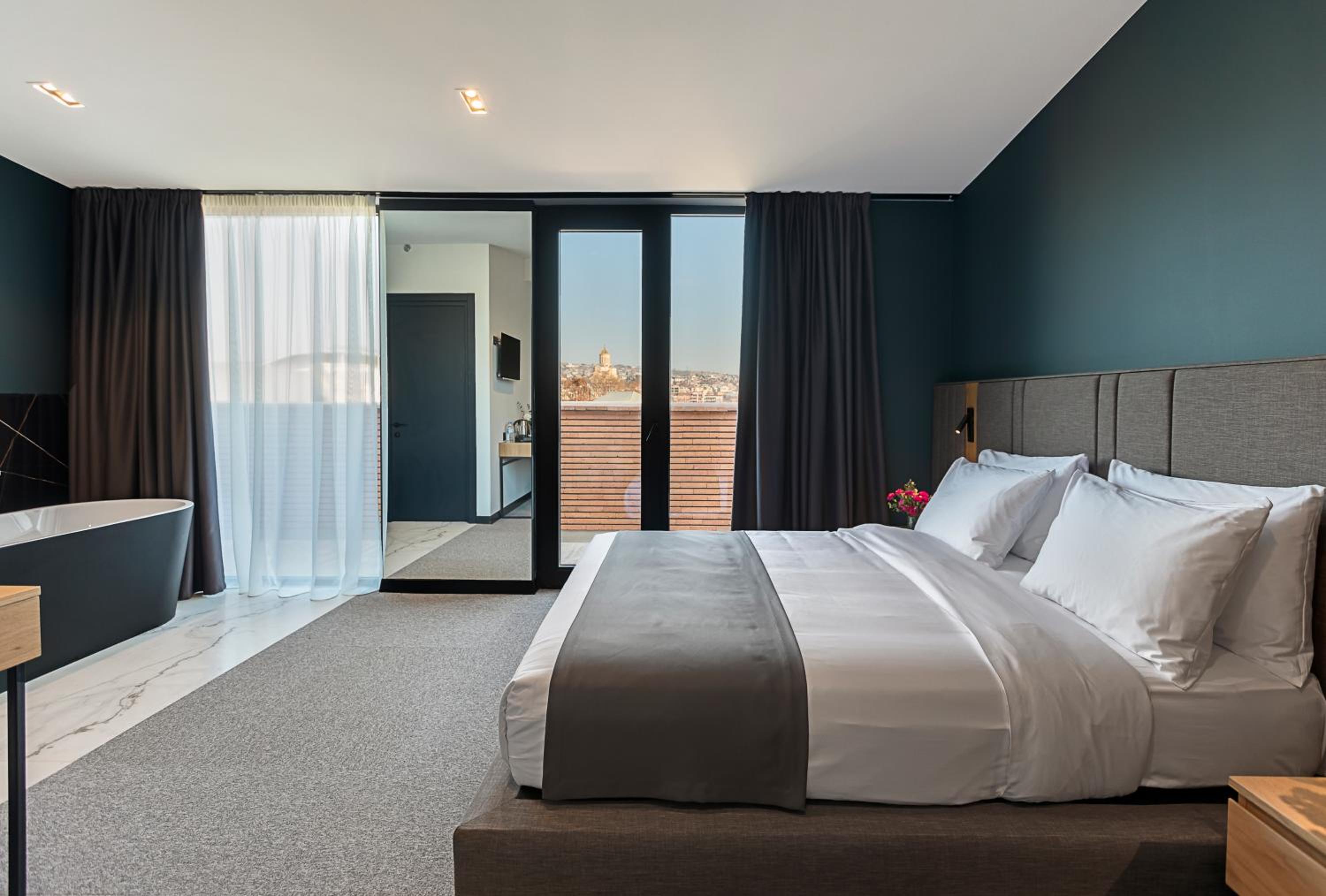 Deluxe Double Room with Bath