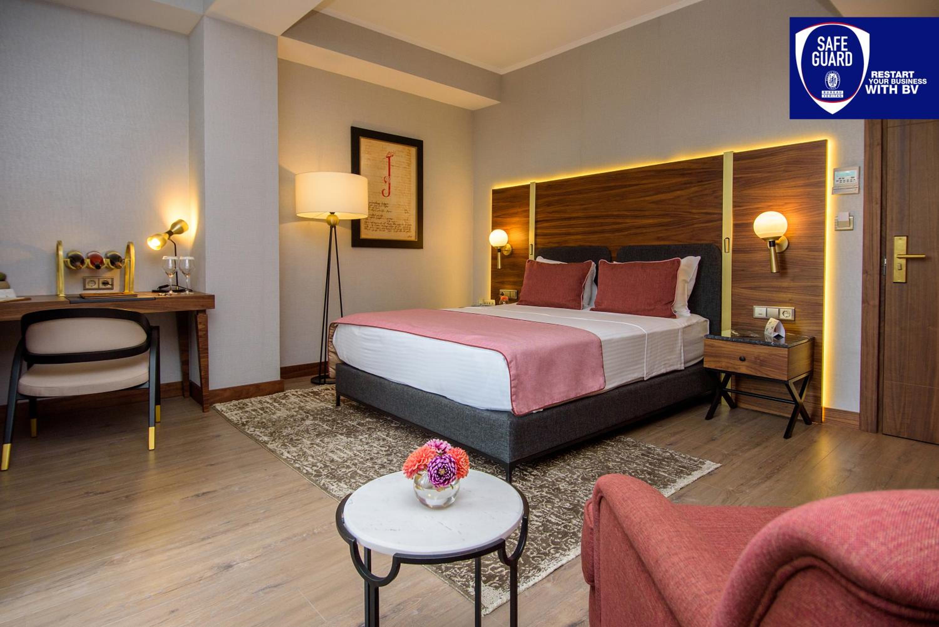 Deluxe Double Room with Balcony