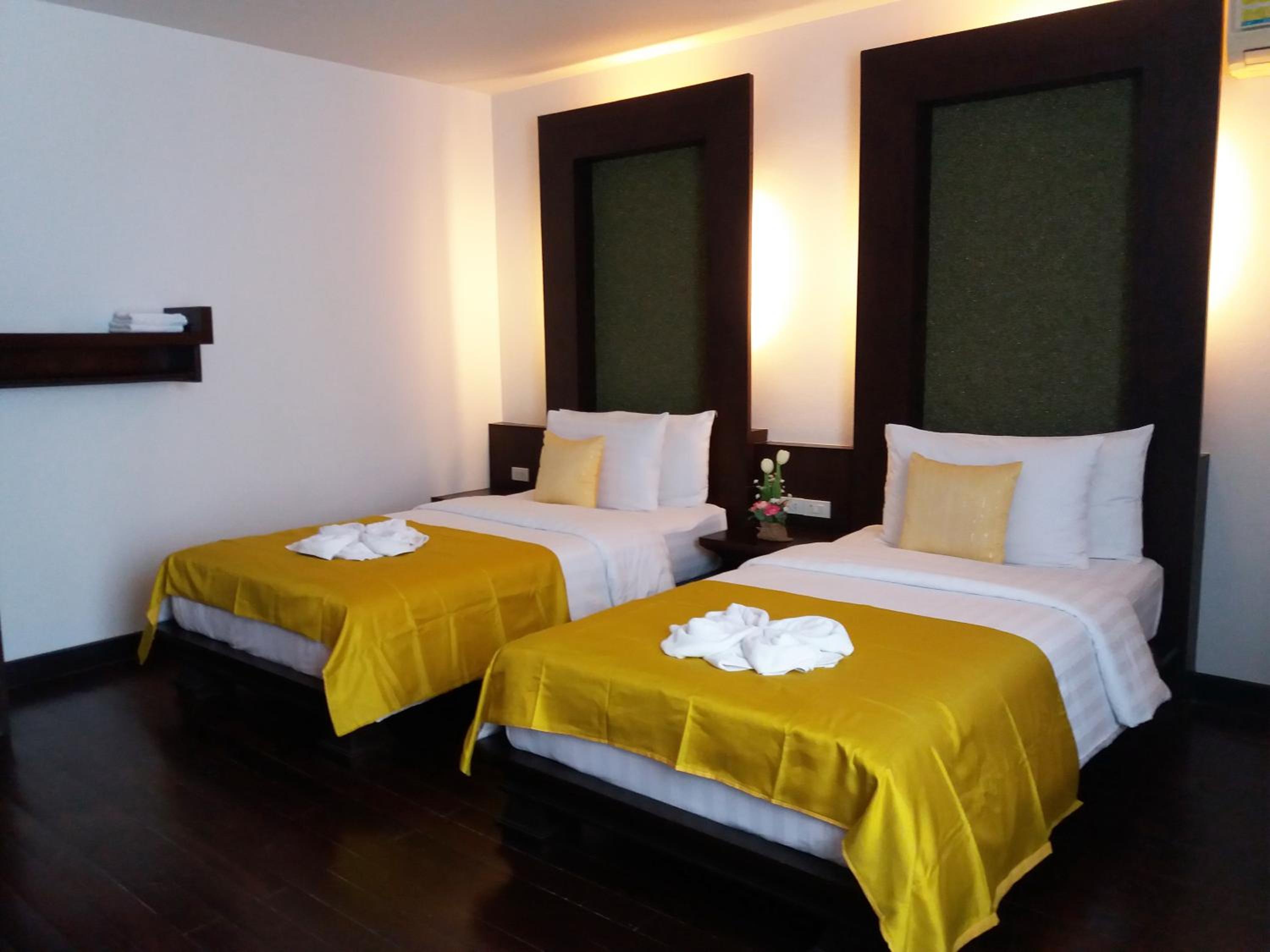 Deluxe Twin Room