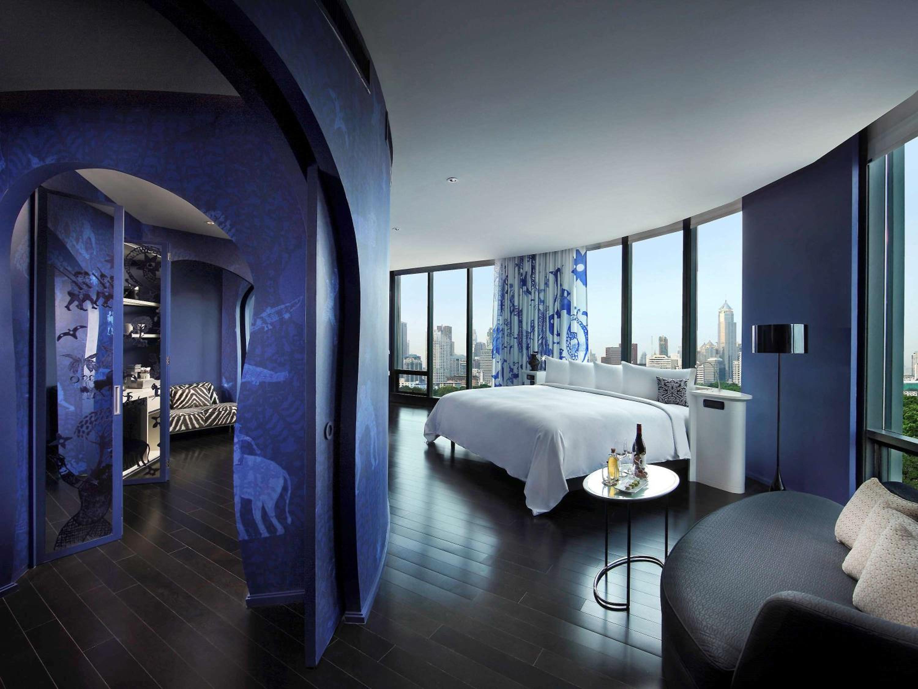 SO Suite with Executive Lounge Benefits
