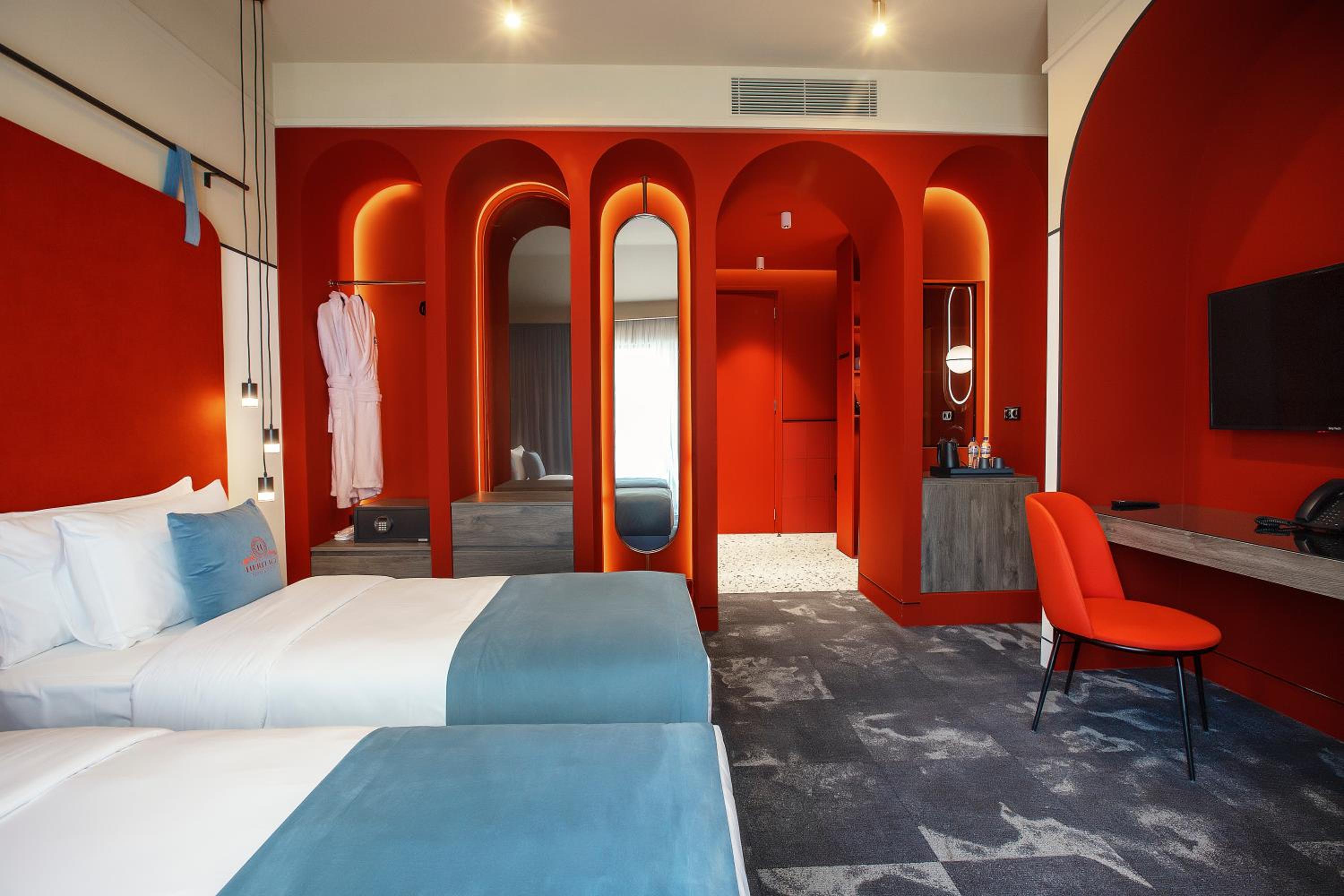 Superior Double or Twin Room with Terrace