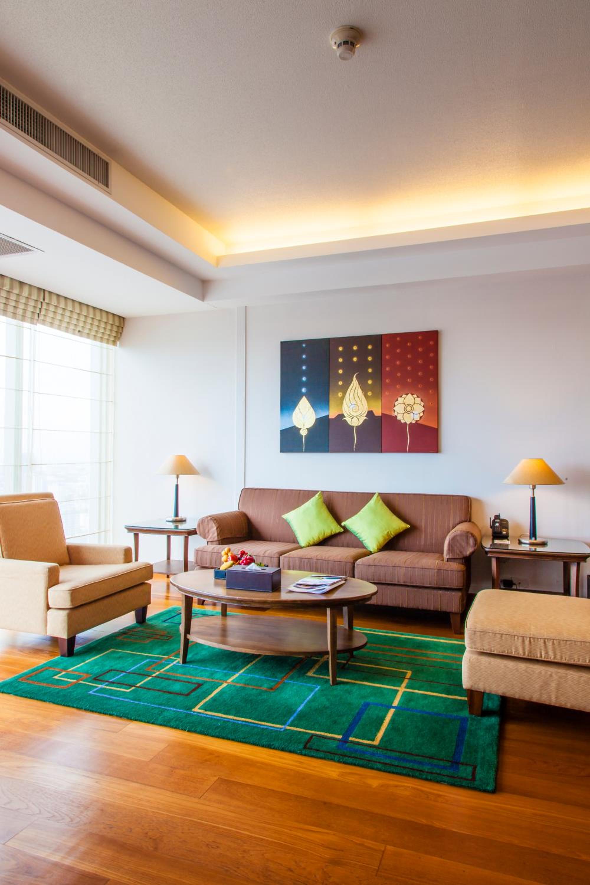One-Bedroom Executive