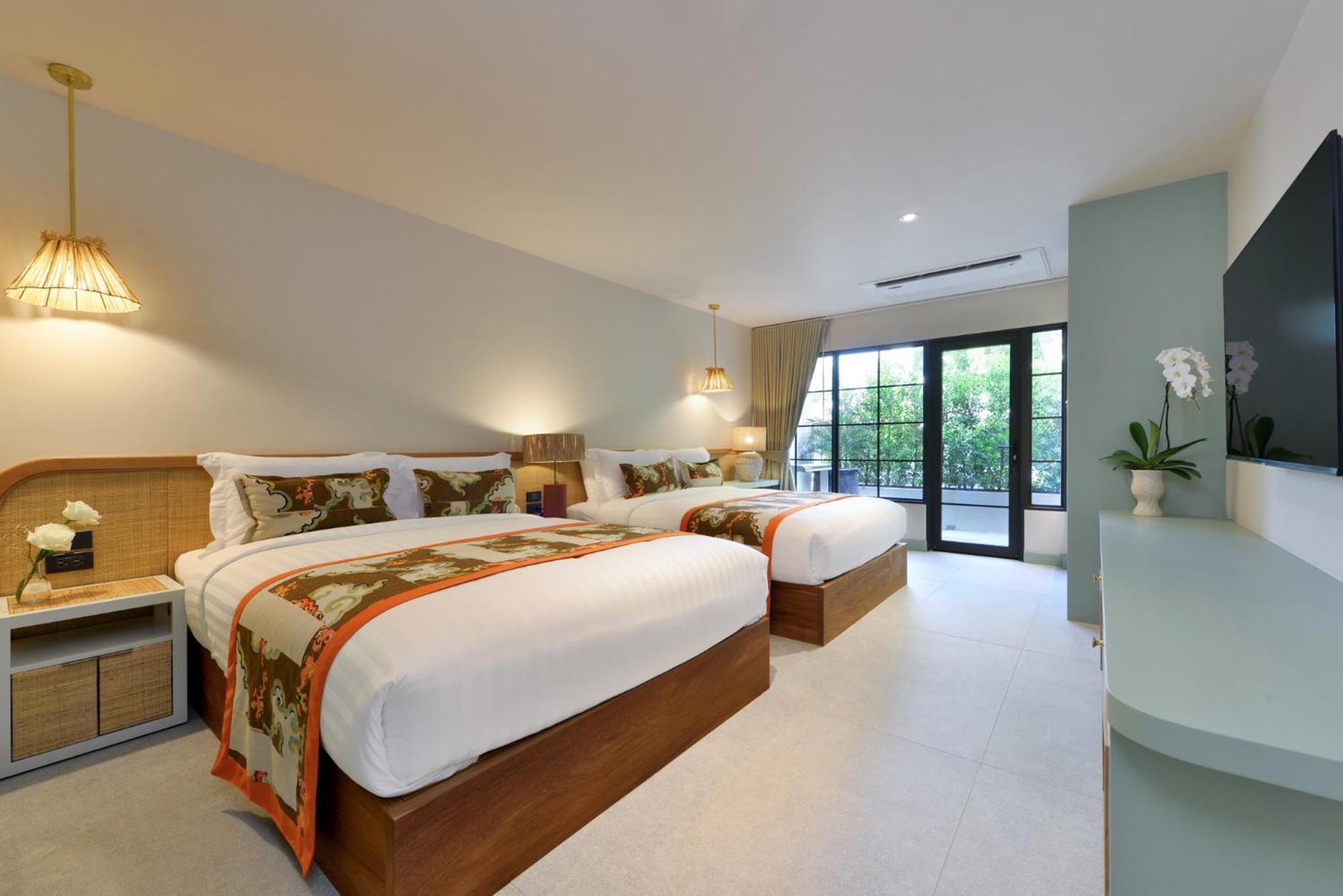 Luxury Garda Two-bedroom Pool Suite