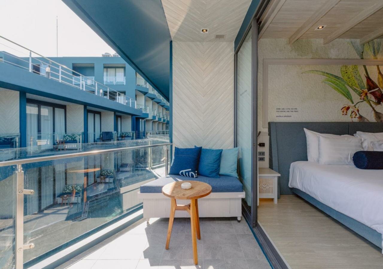 Deluxe Room with Balcony