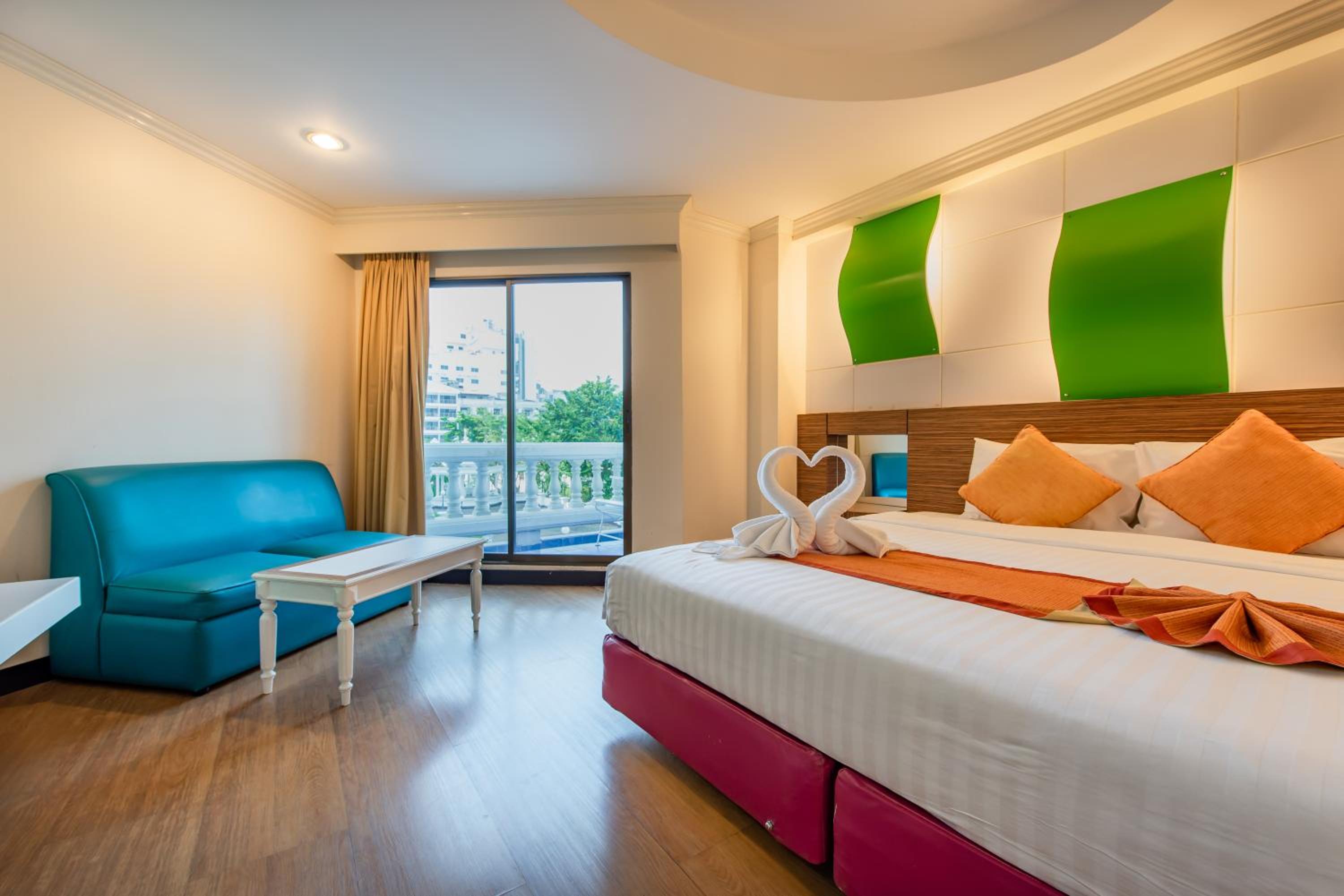 Deluxe Double or Twin Room