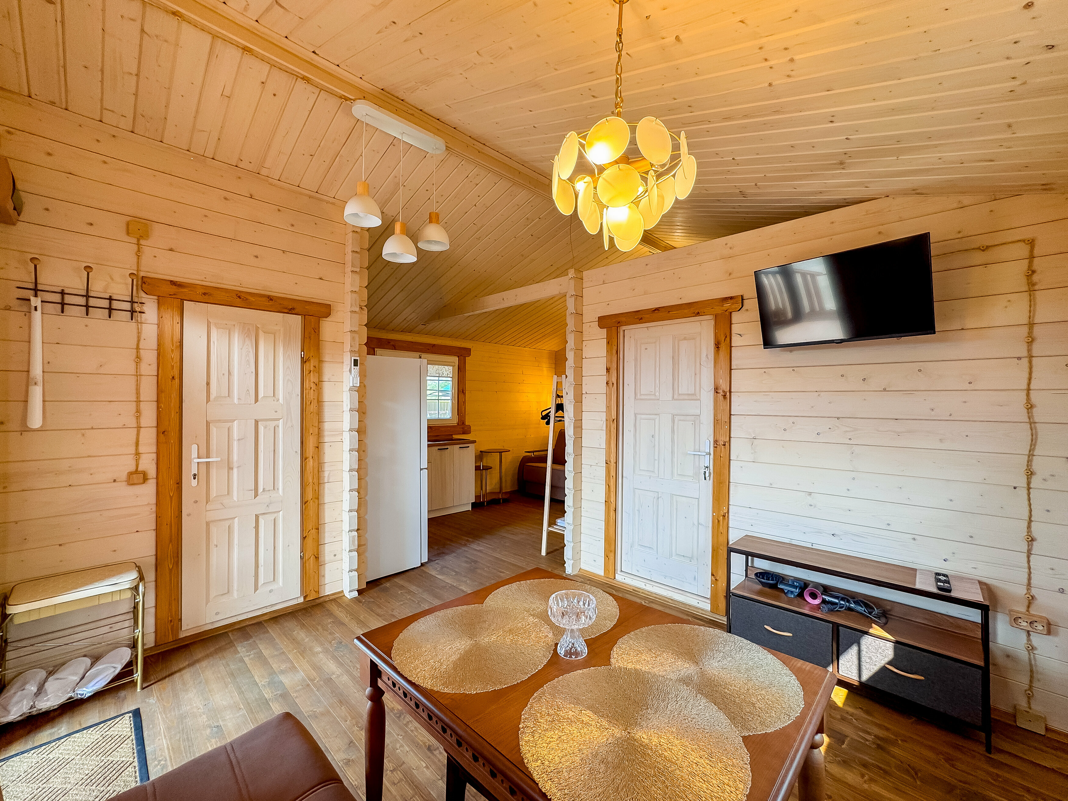 ЛЕТНИЙ ДОМИК № 1