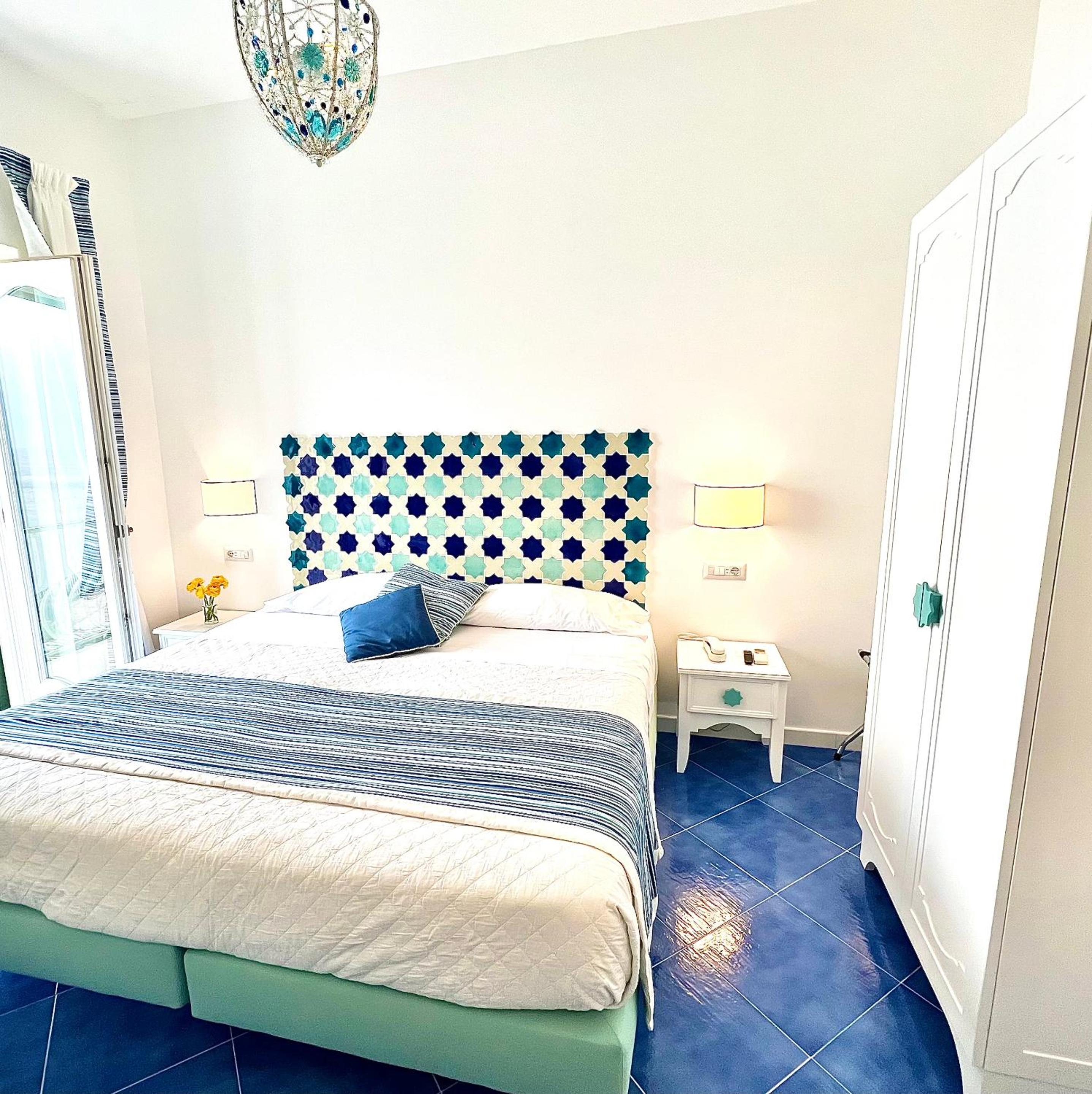 Double or Twin Room with Balcony