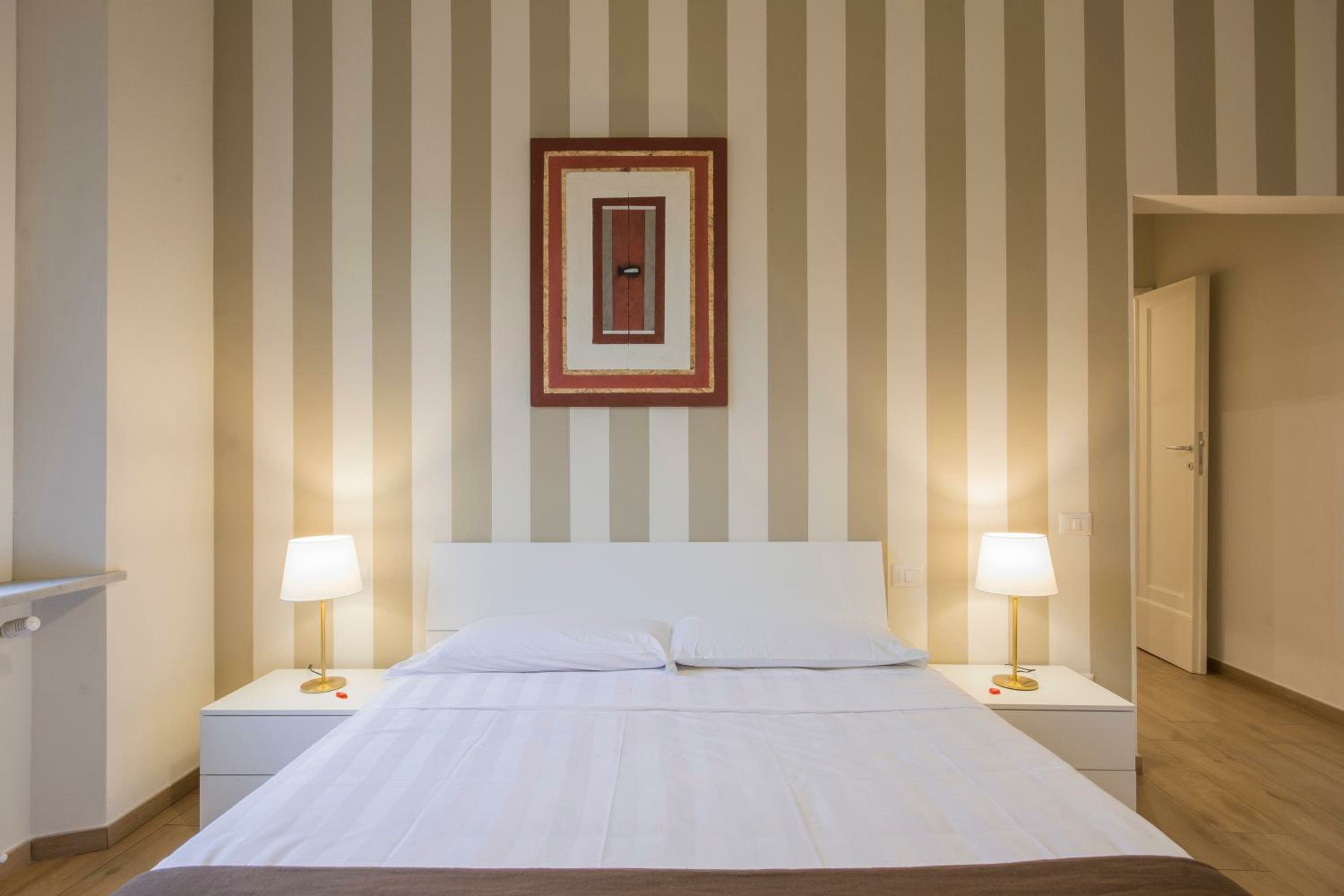 Apartment with Garden View