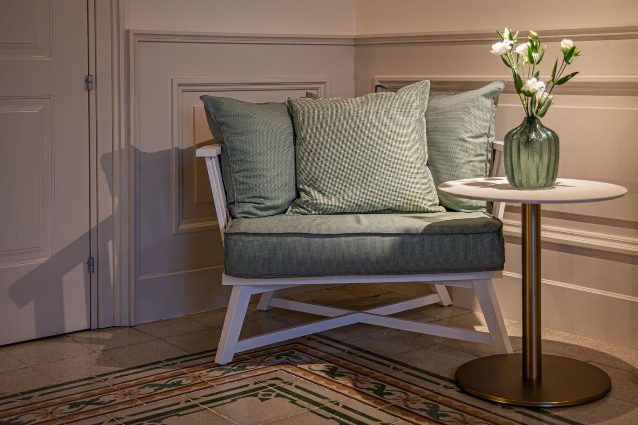 Deluxe Suite with Sea View