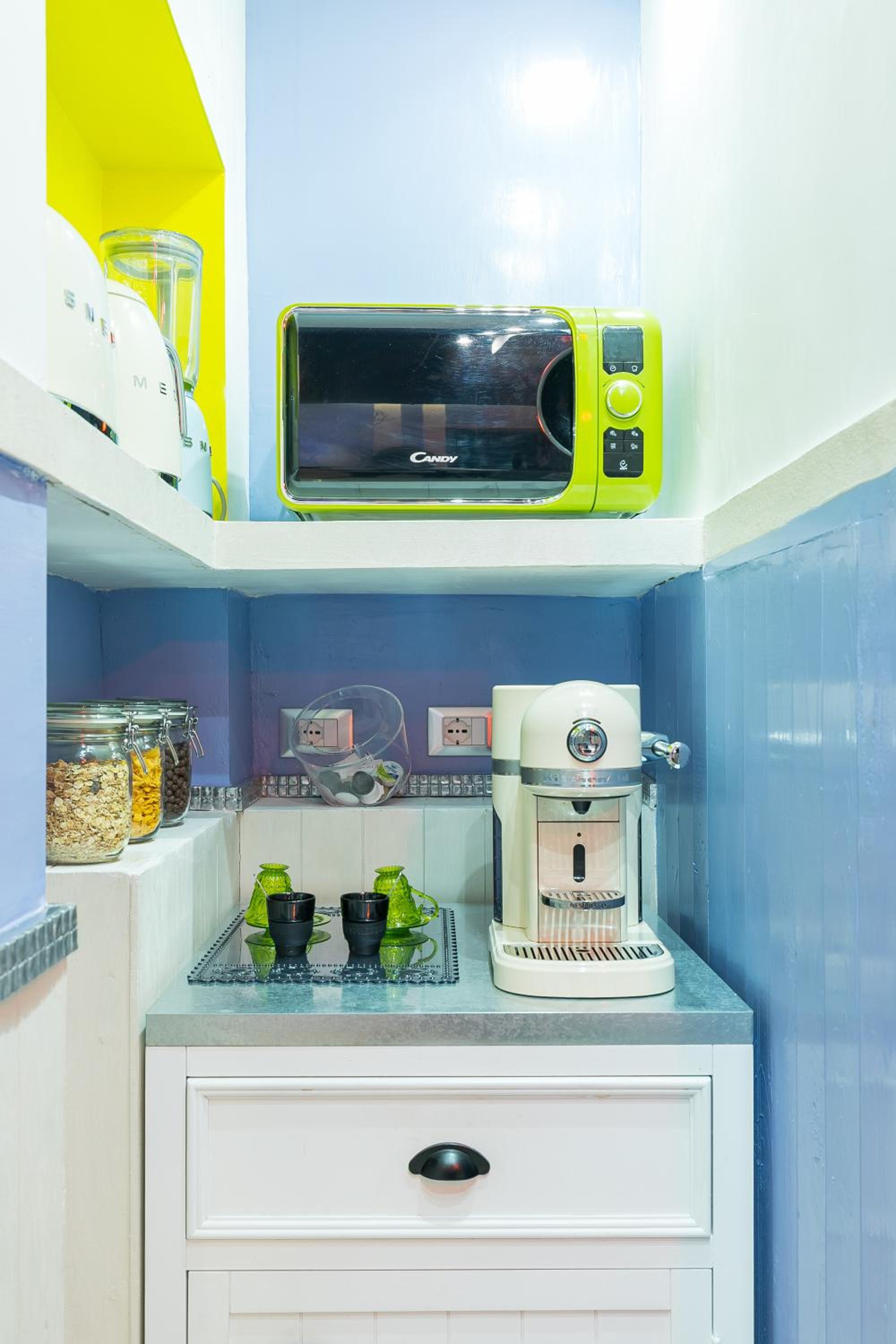 Penthouse One-Bedroom Apartment with Terrace