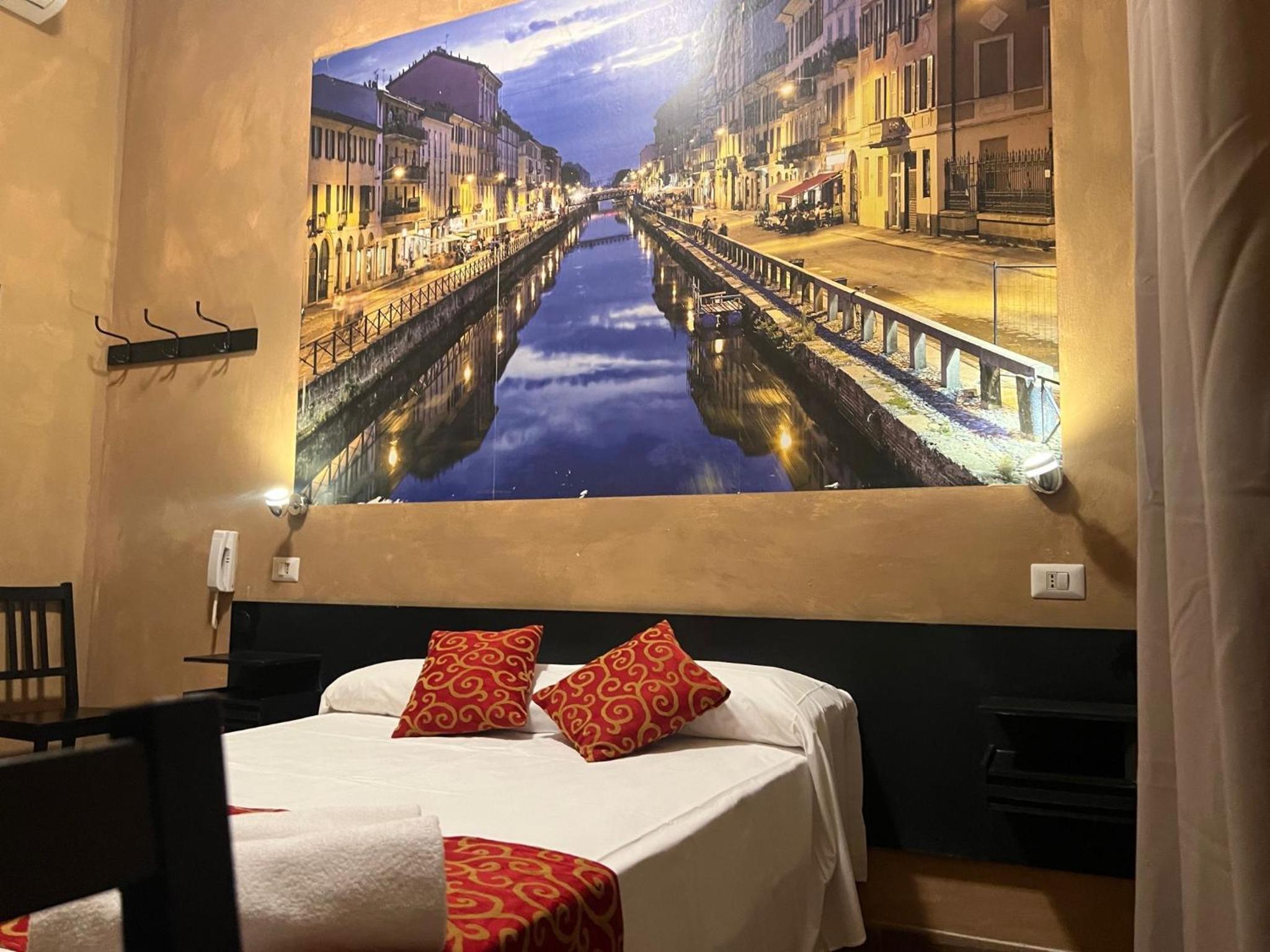 Double or Twin Room with Shared Bathroom