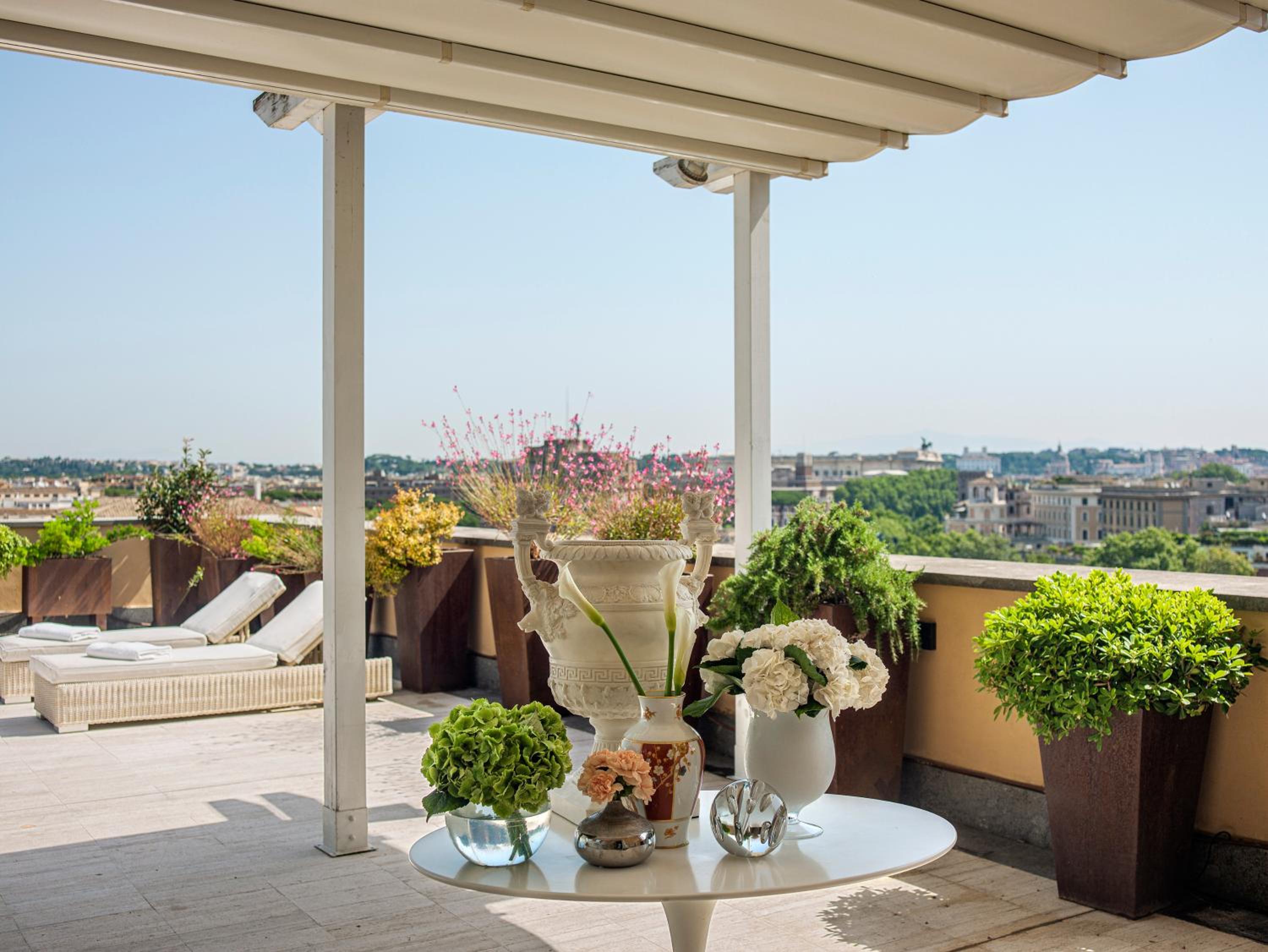 Panoramic Suite with Spa Access