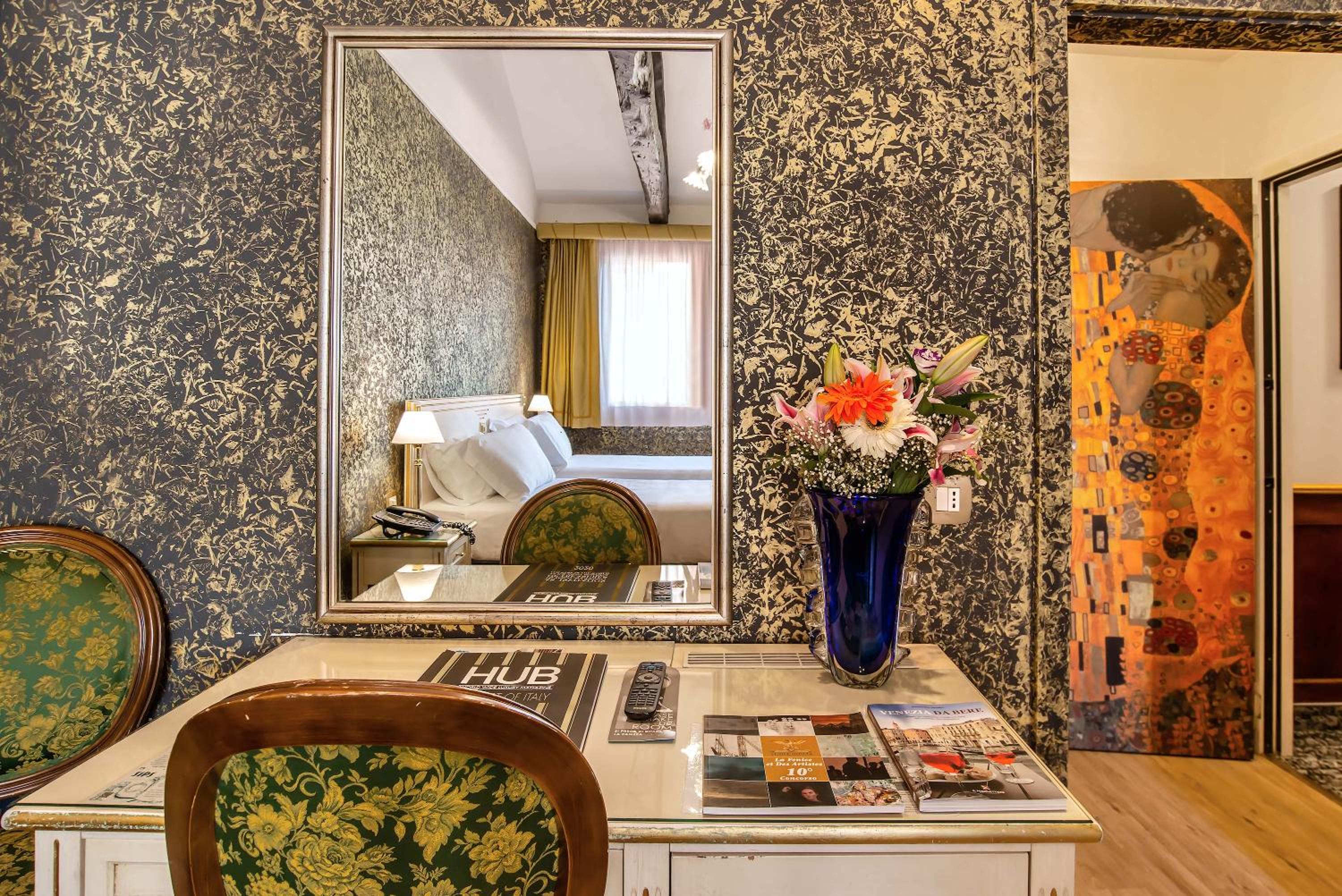 Comfort Double or Twin Room with Terrace