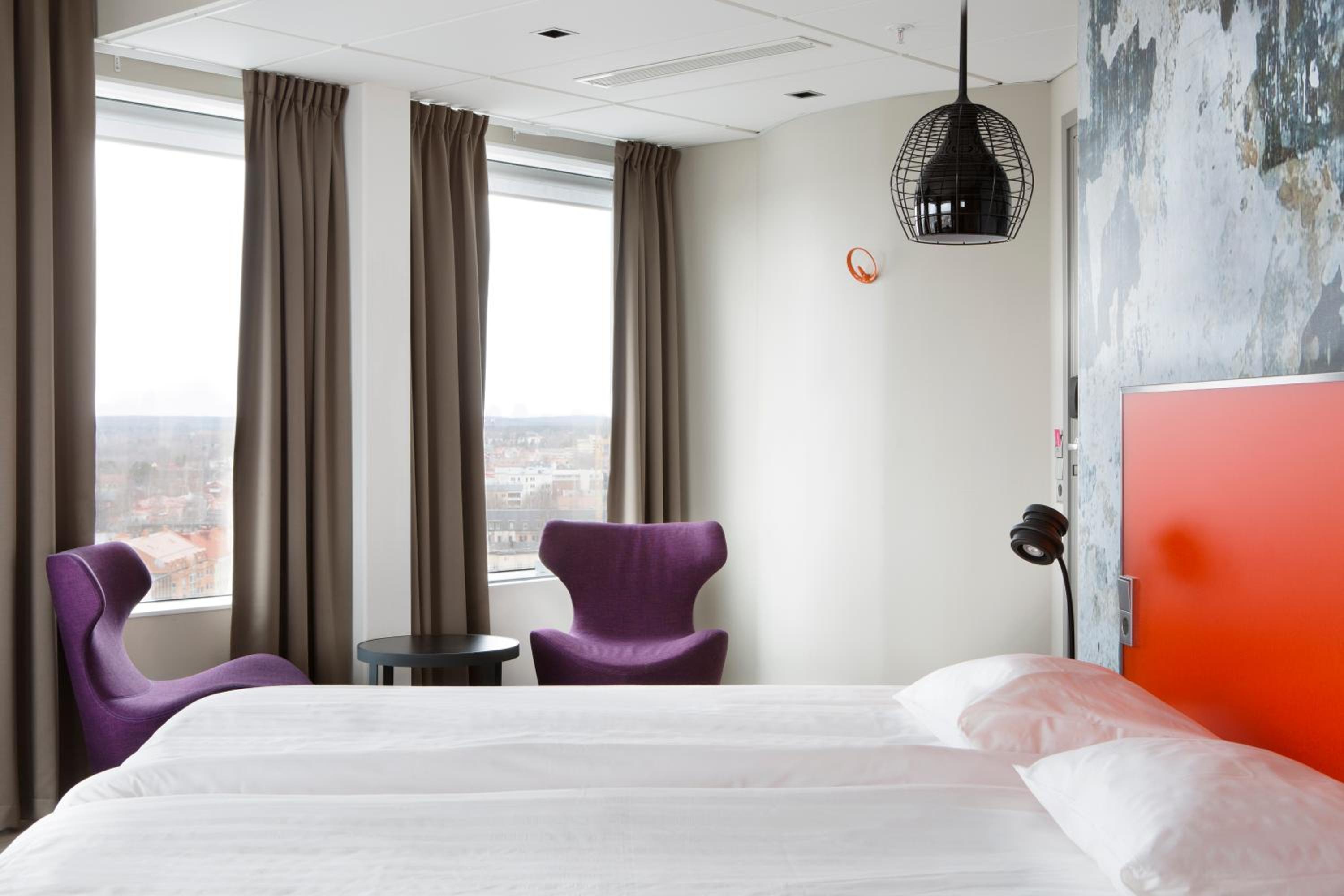Corner Double Room