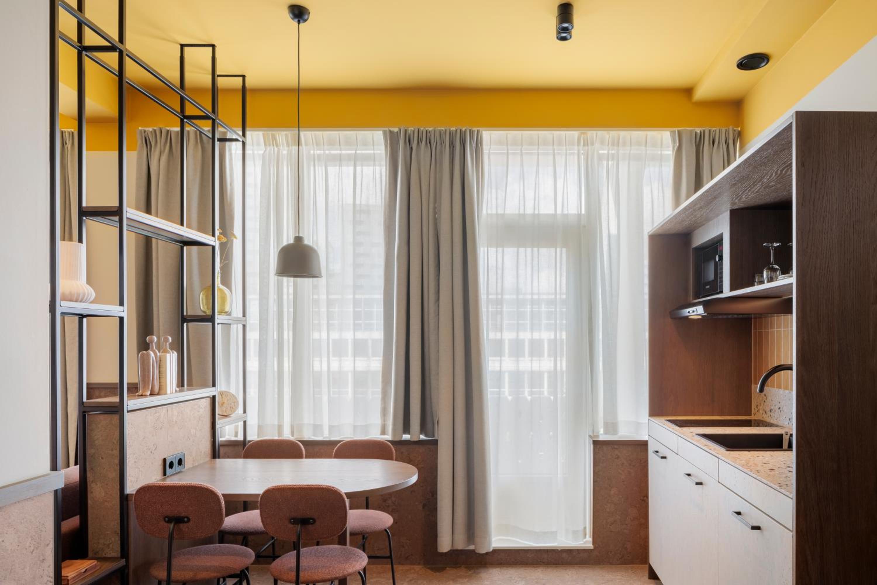 Sustainable Executive Studio