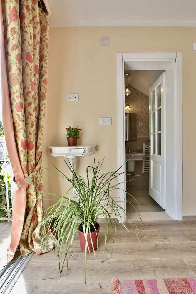 Romantic Double Room
