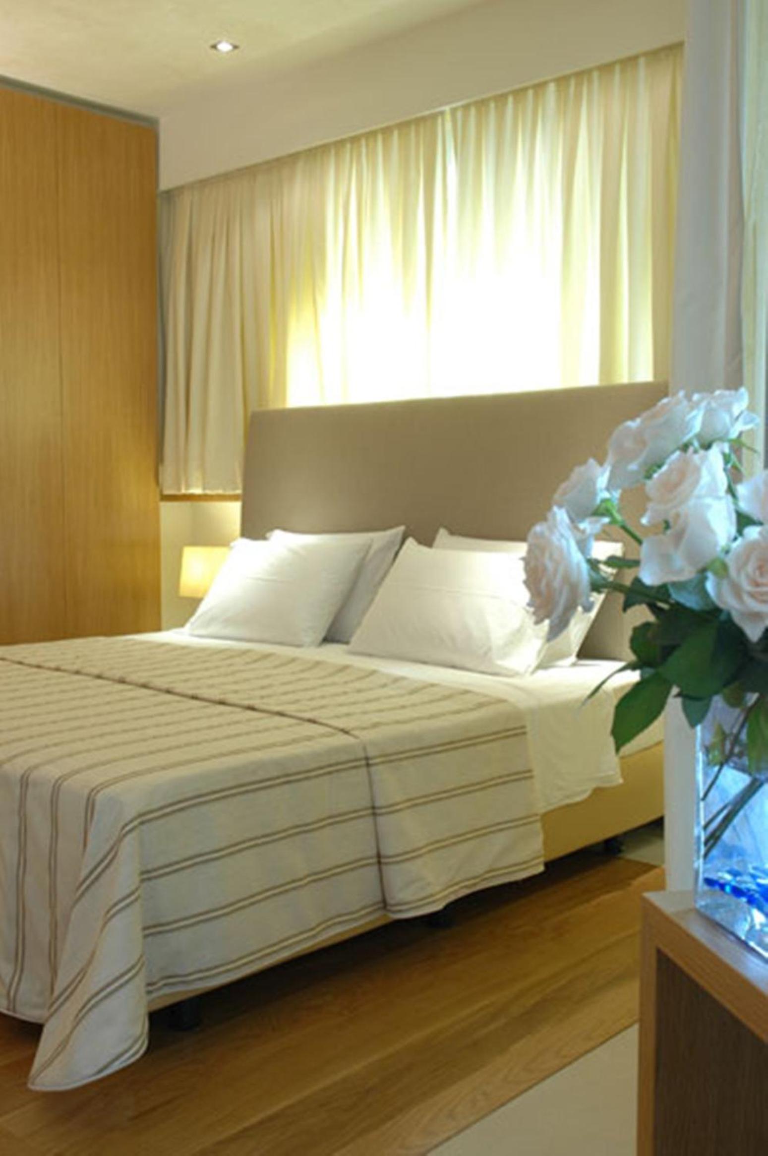 Superior Room with City View