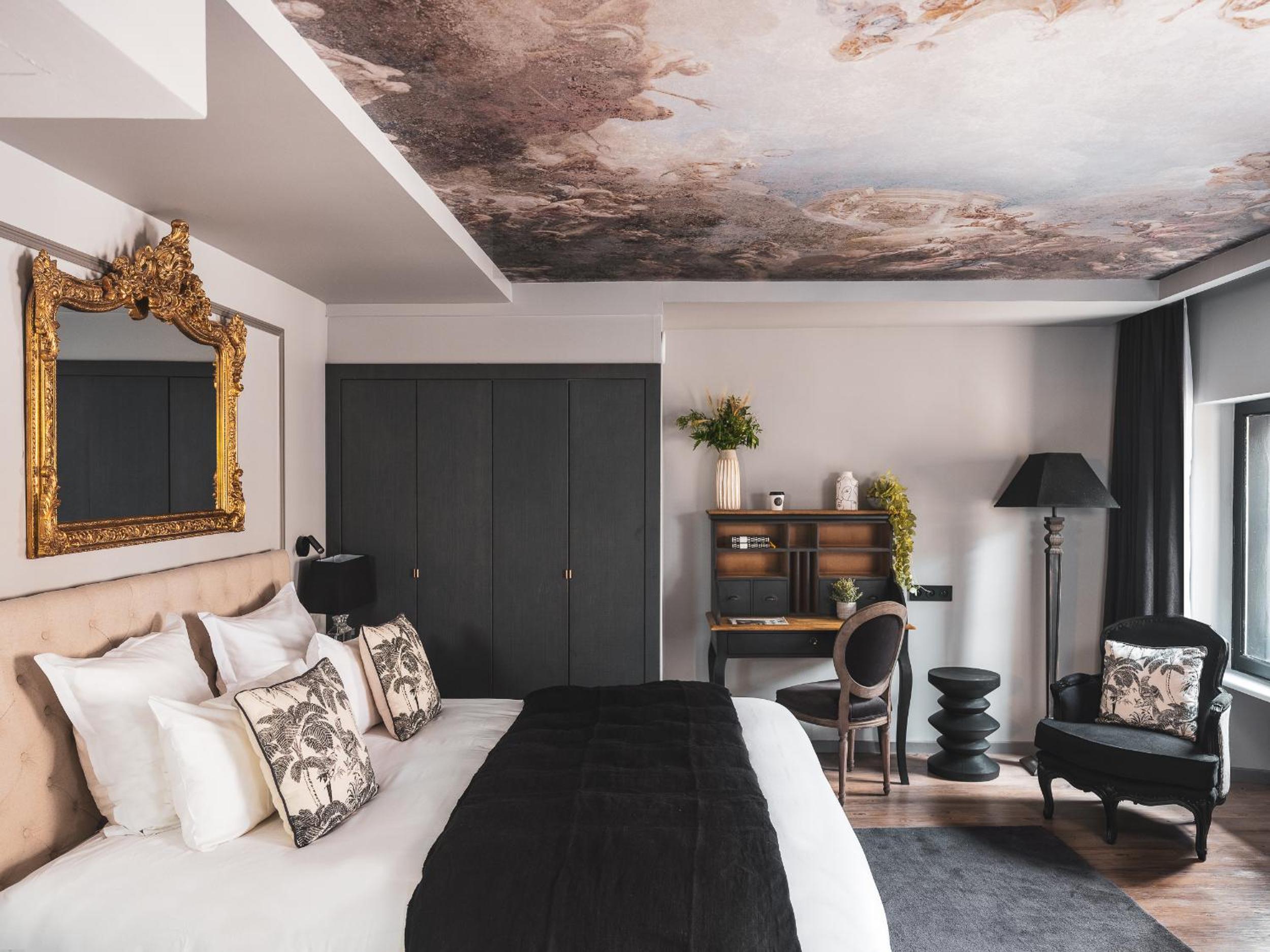 Deluxe Room with City View