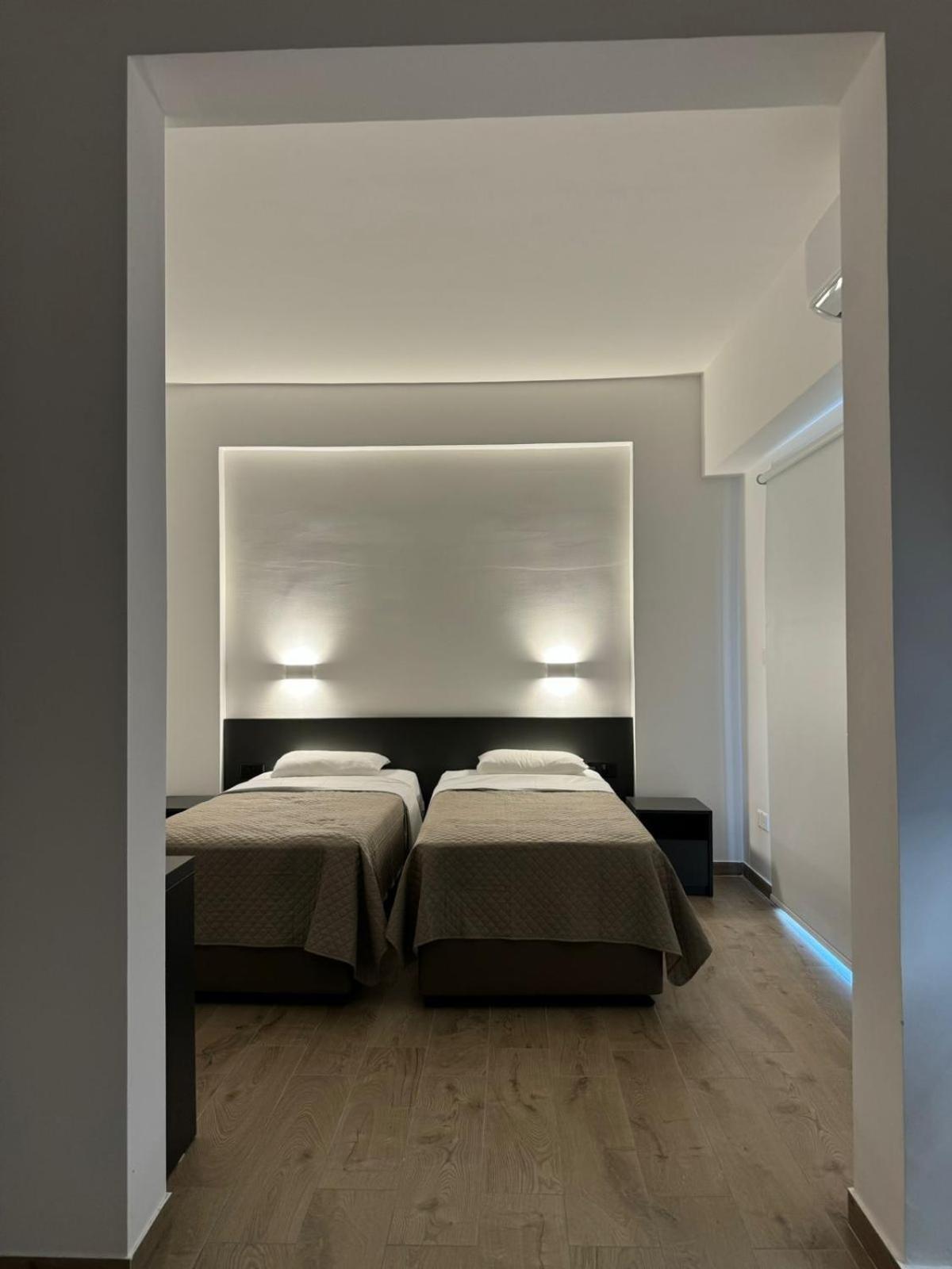 Standard Studio (2 Adults)