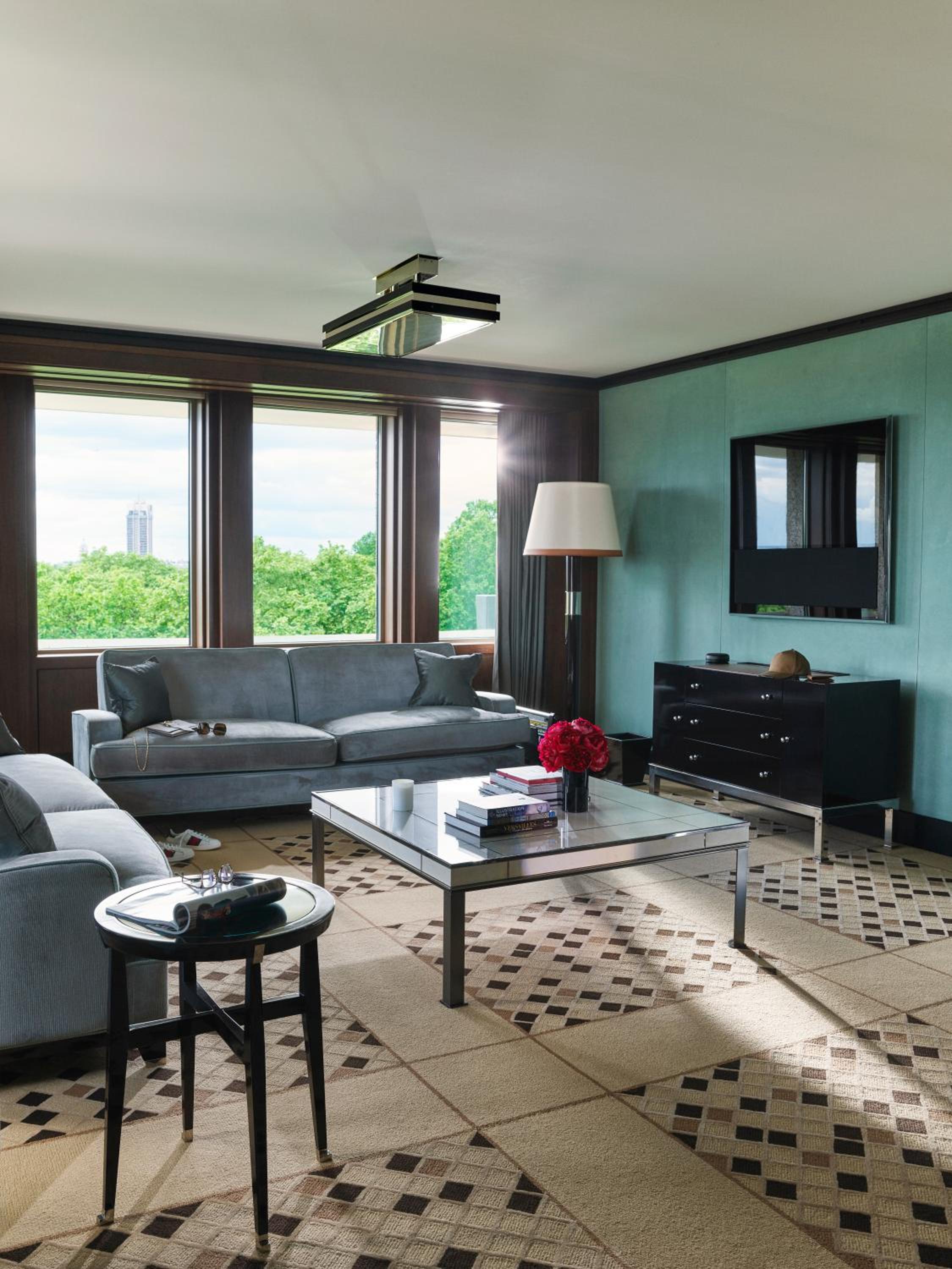 Curzon Balcony Suite