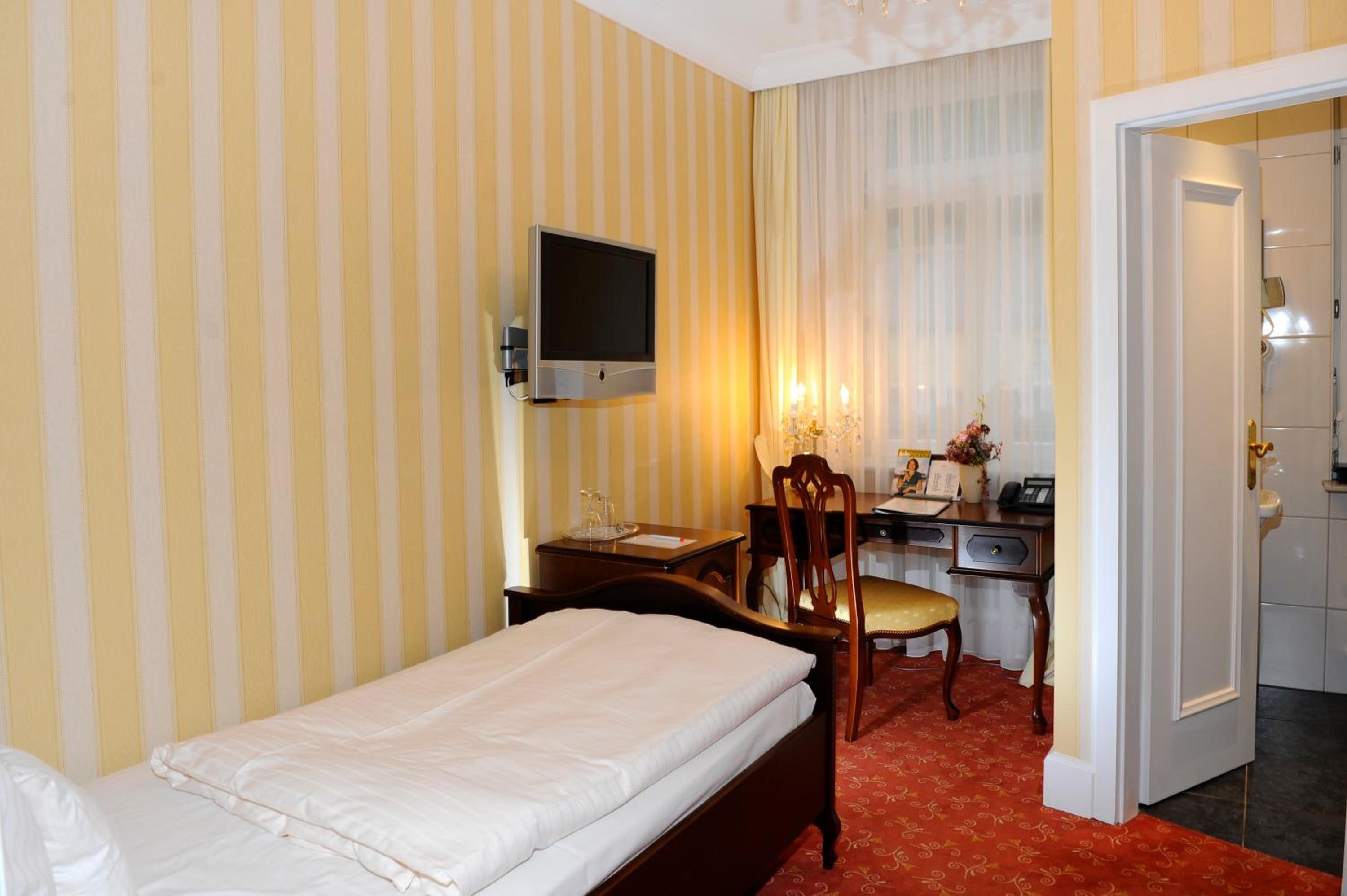 Superior Single Room