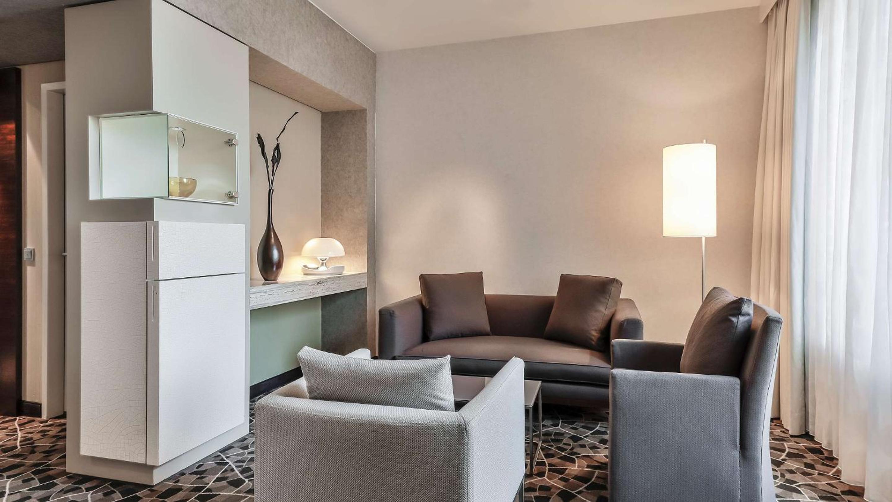 One-Bedroom Suite