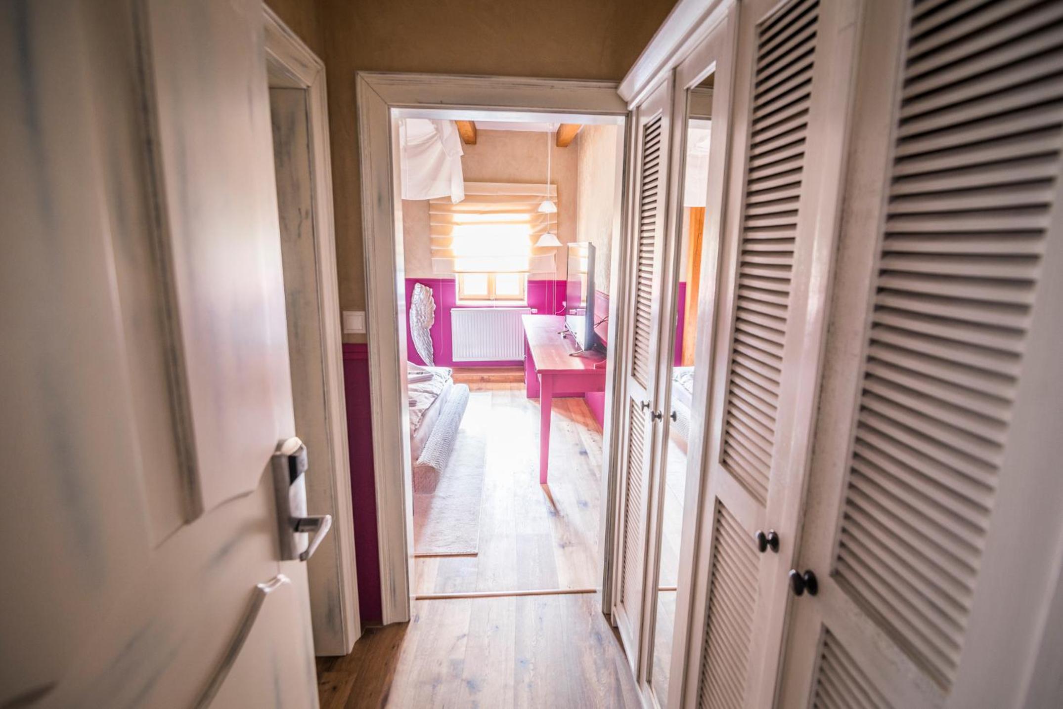 Deluxe Double Room with Castle View