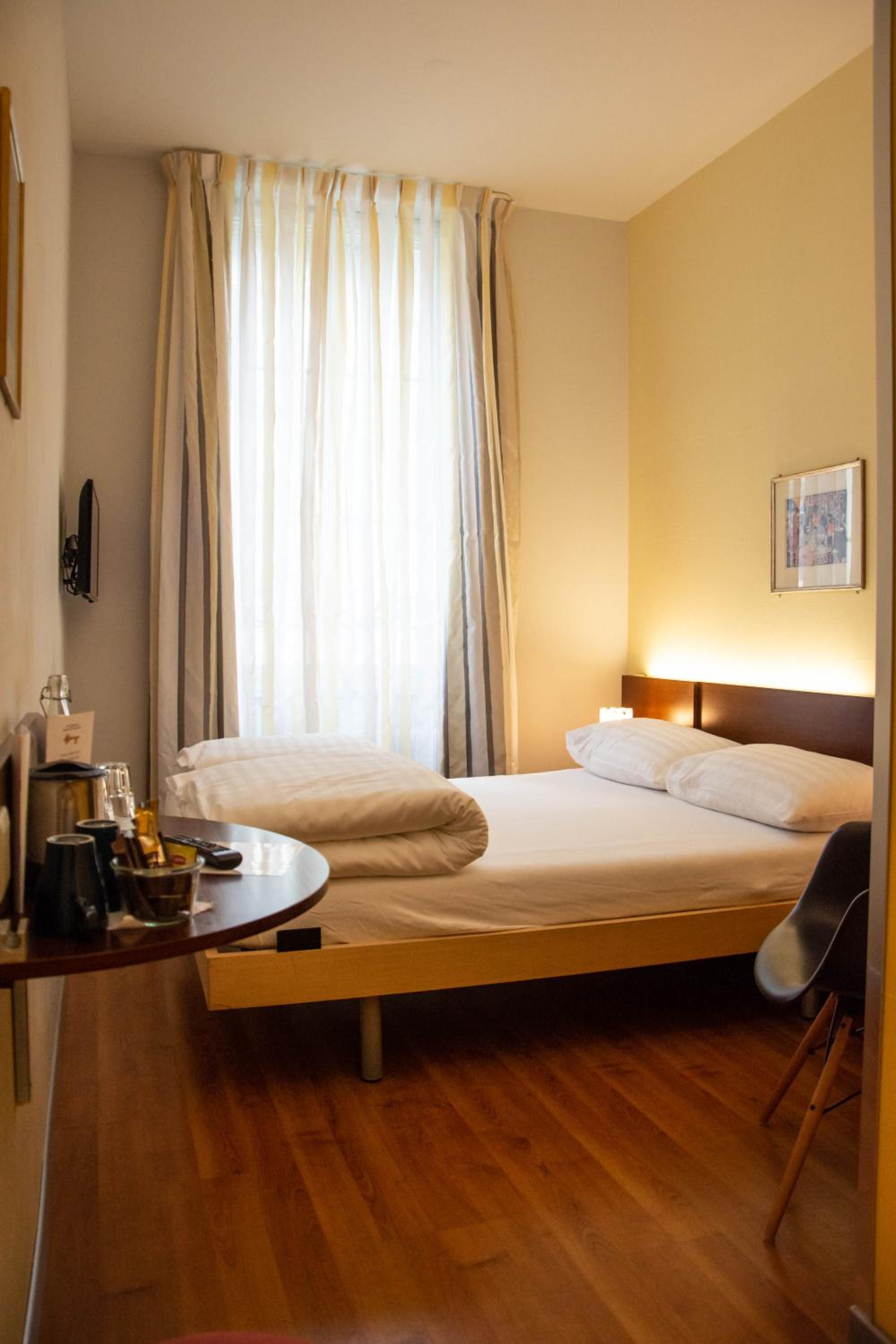 Economy Double Room