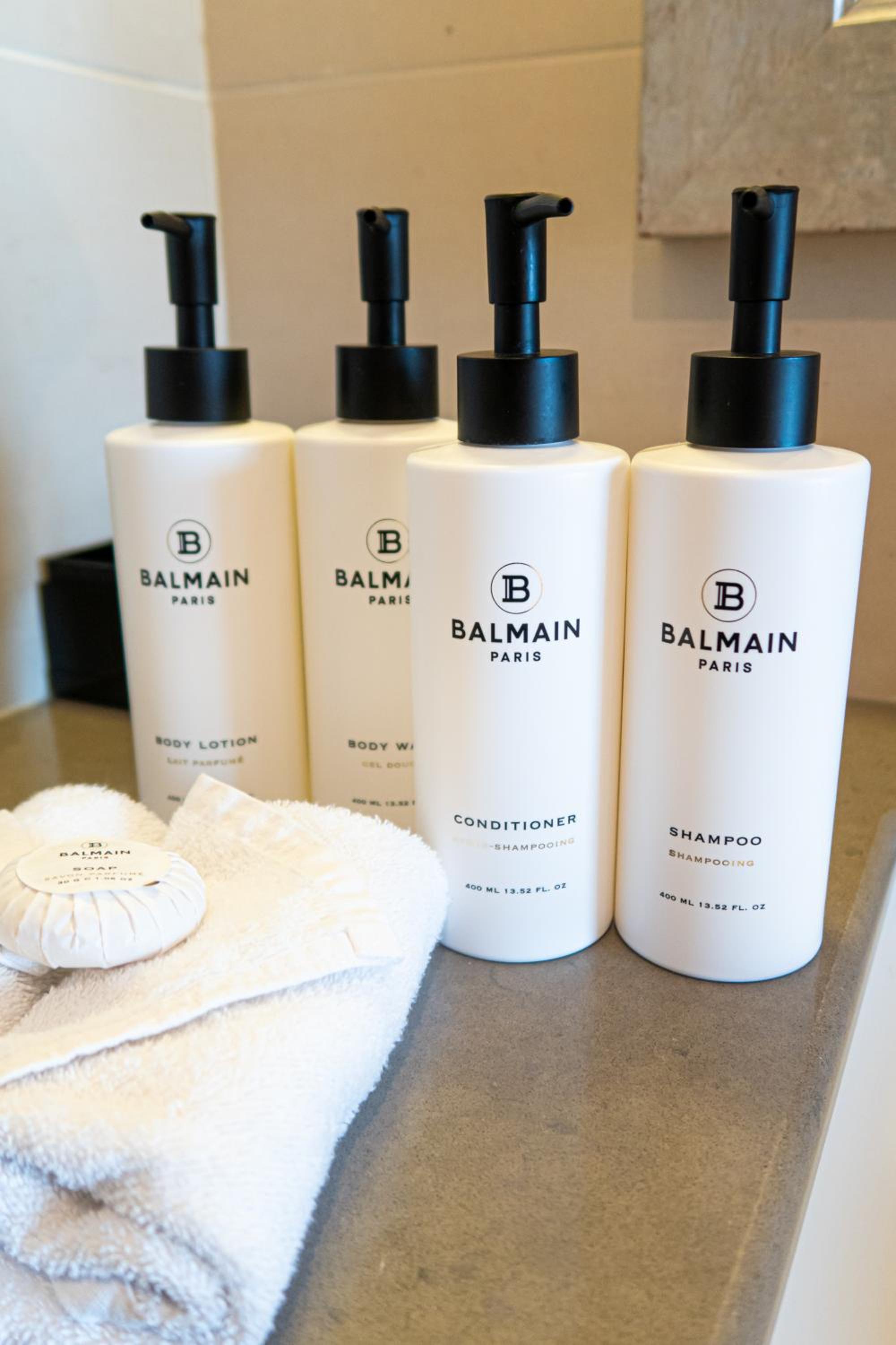 Luxury King Room with Old Port View and Terrace - Spa/Gym Access