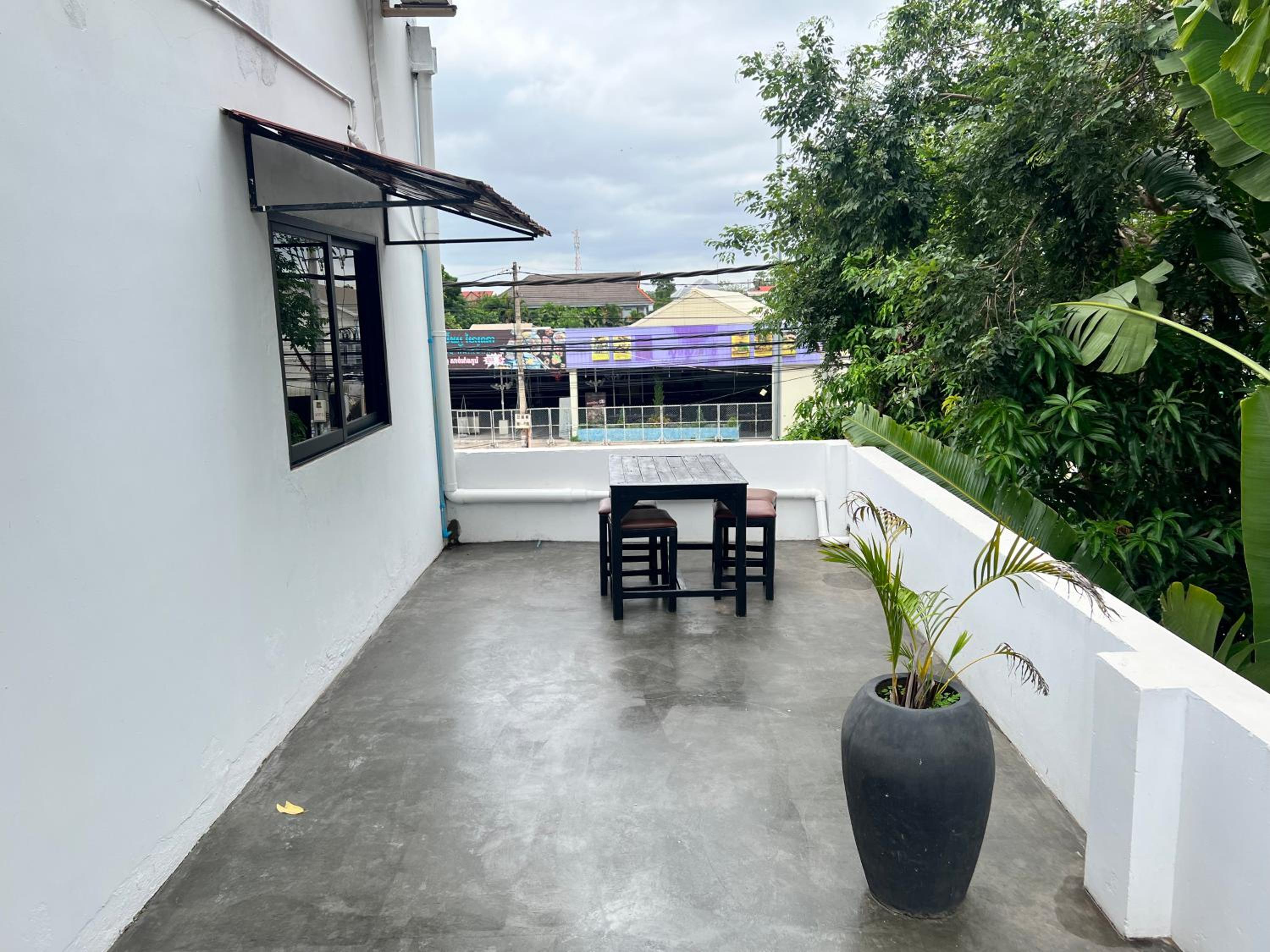 Apartment with Terrace