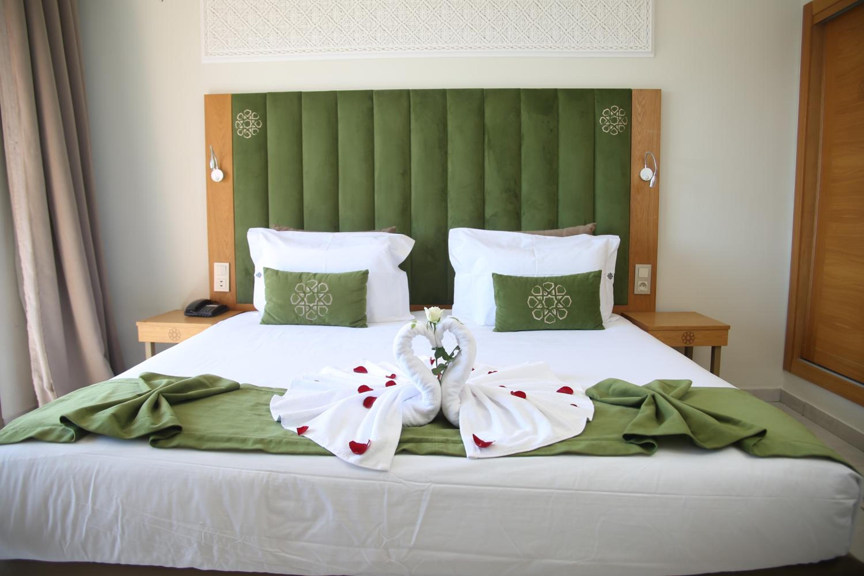 Deluxe Double or Twin Room with Pool View