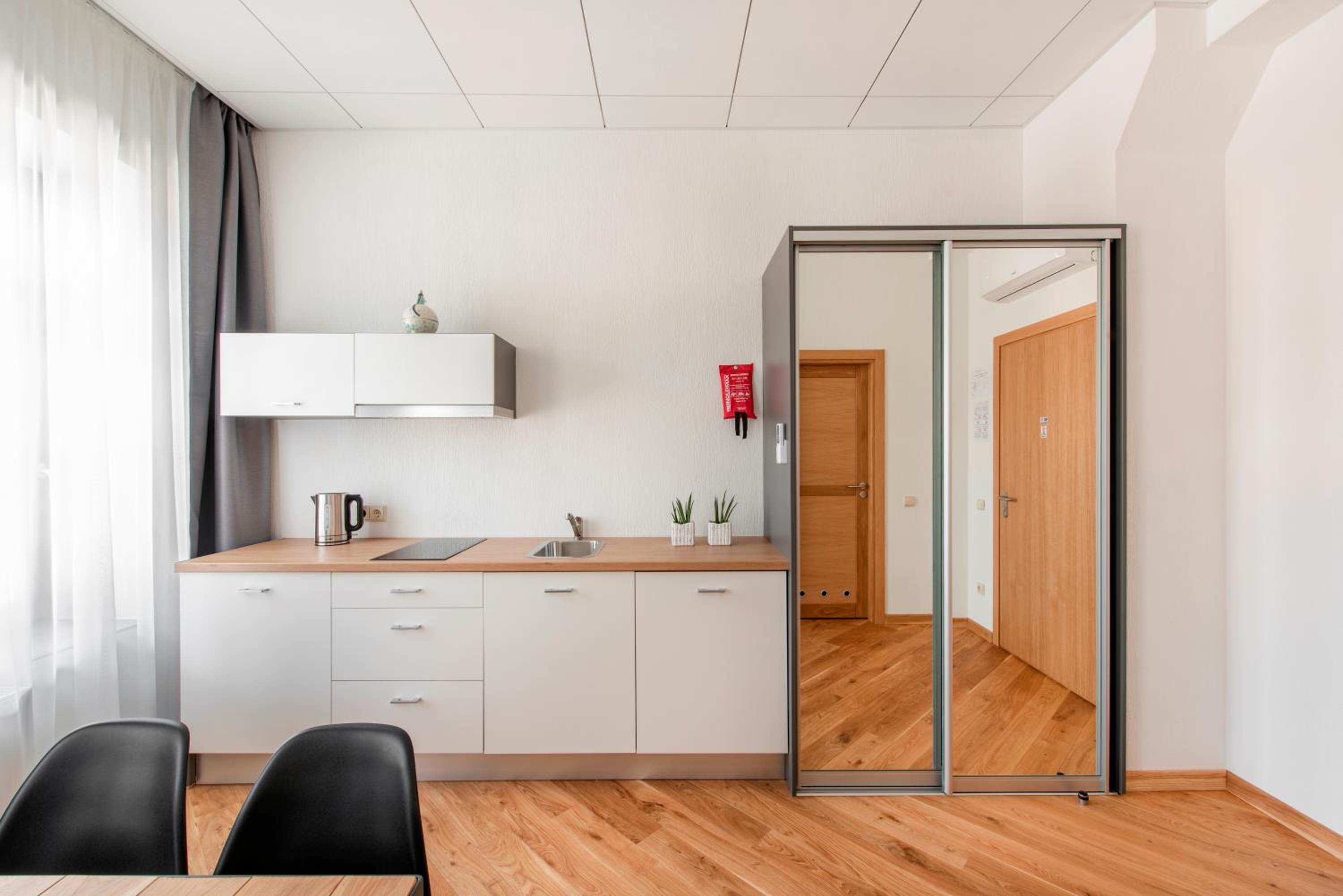 Apartment with Garden View