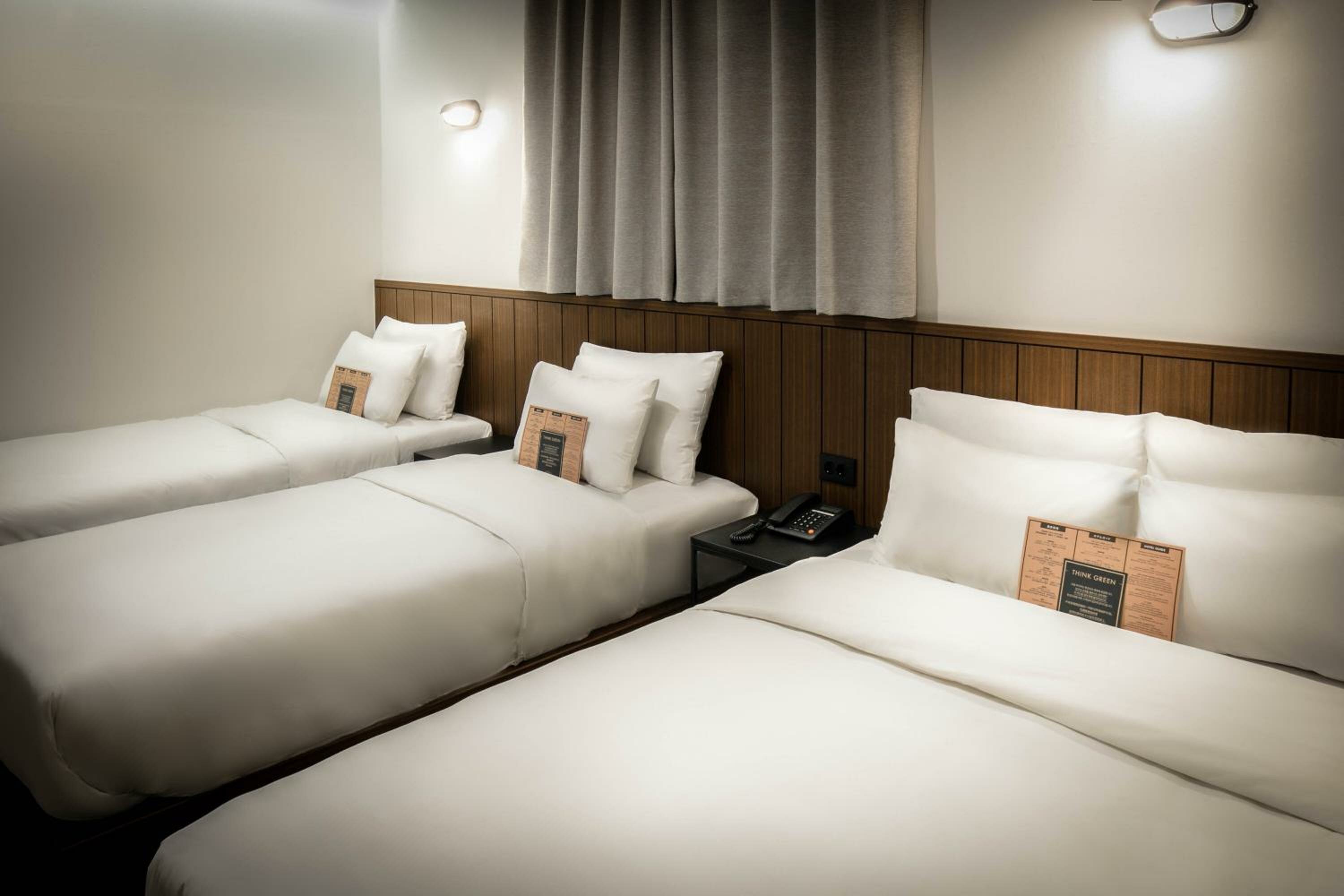 Triple Room