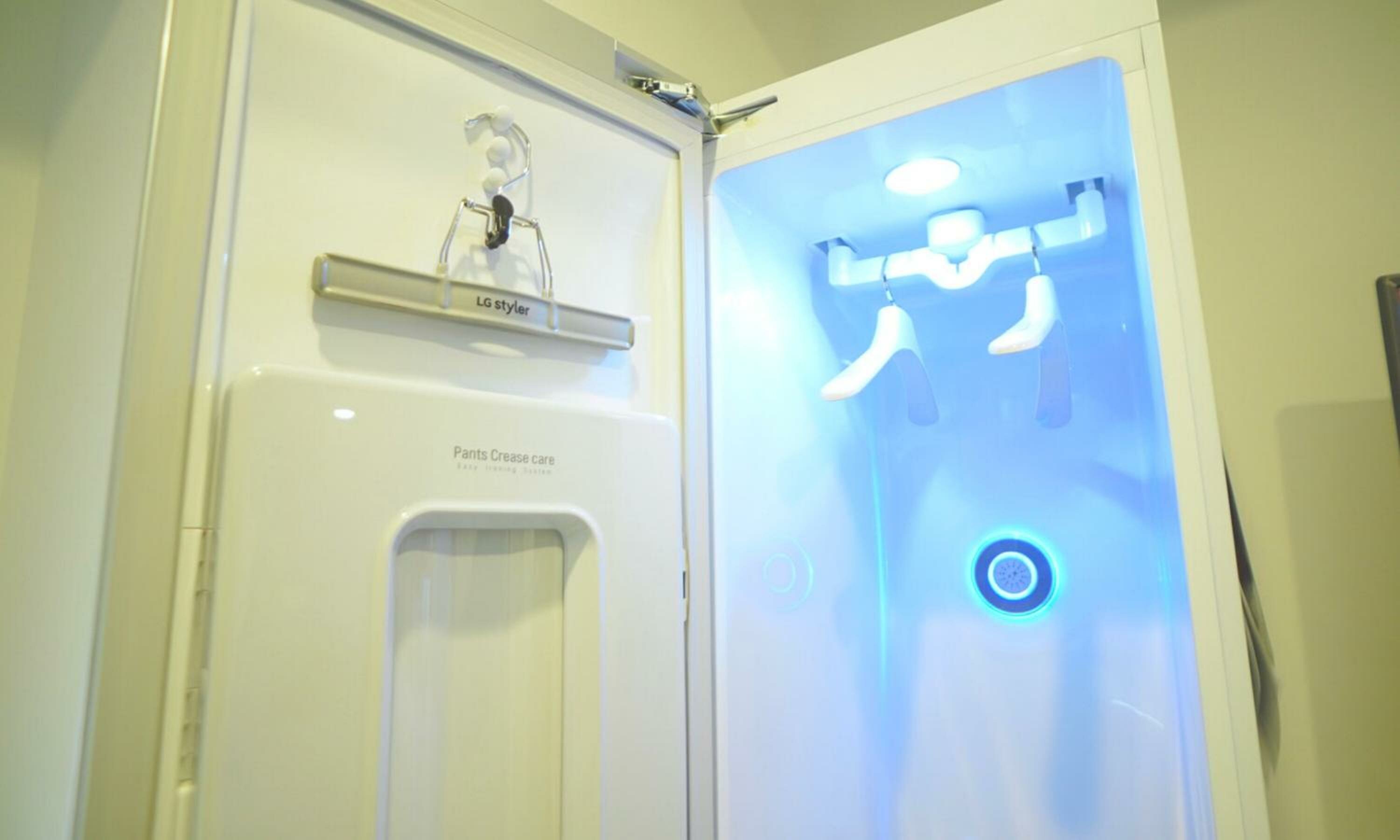 Triple Room - (LG Styler) - Non-Smoking