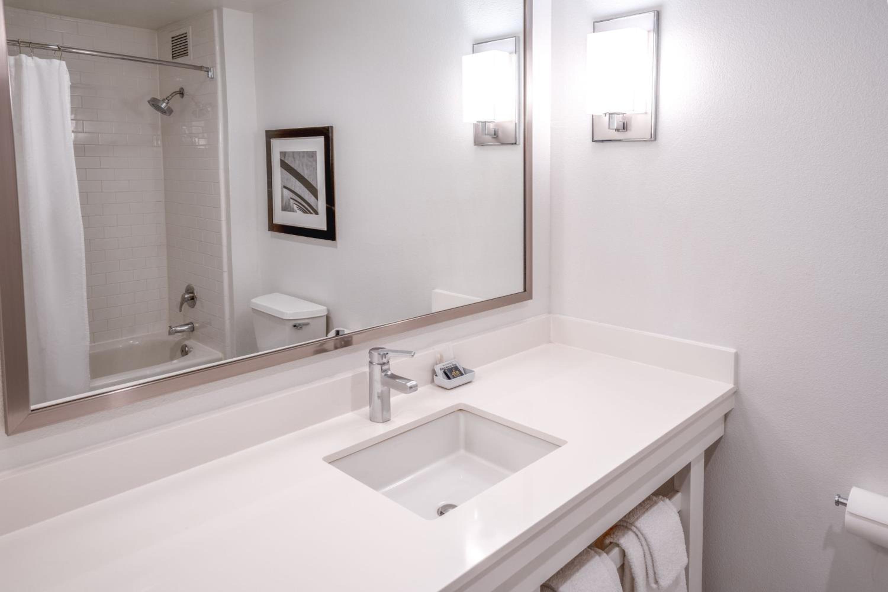 Aloft, Guest room, 1 King