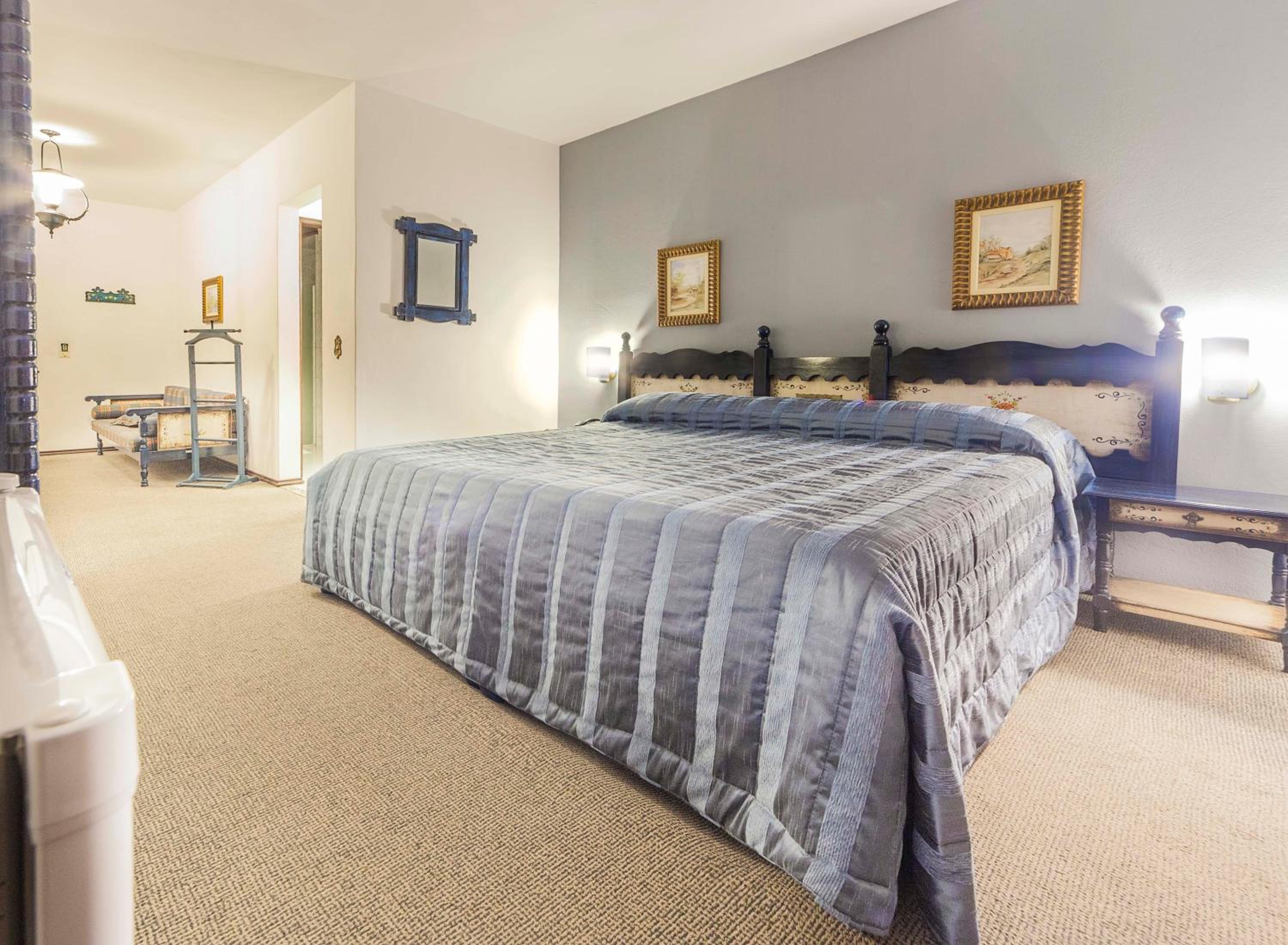 Deluxe Double Room with Double Bed