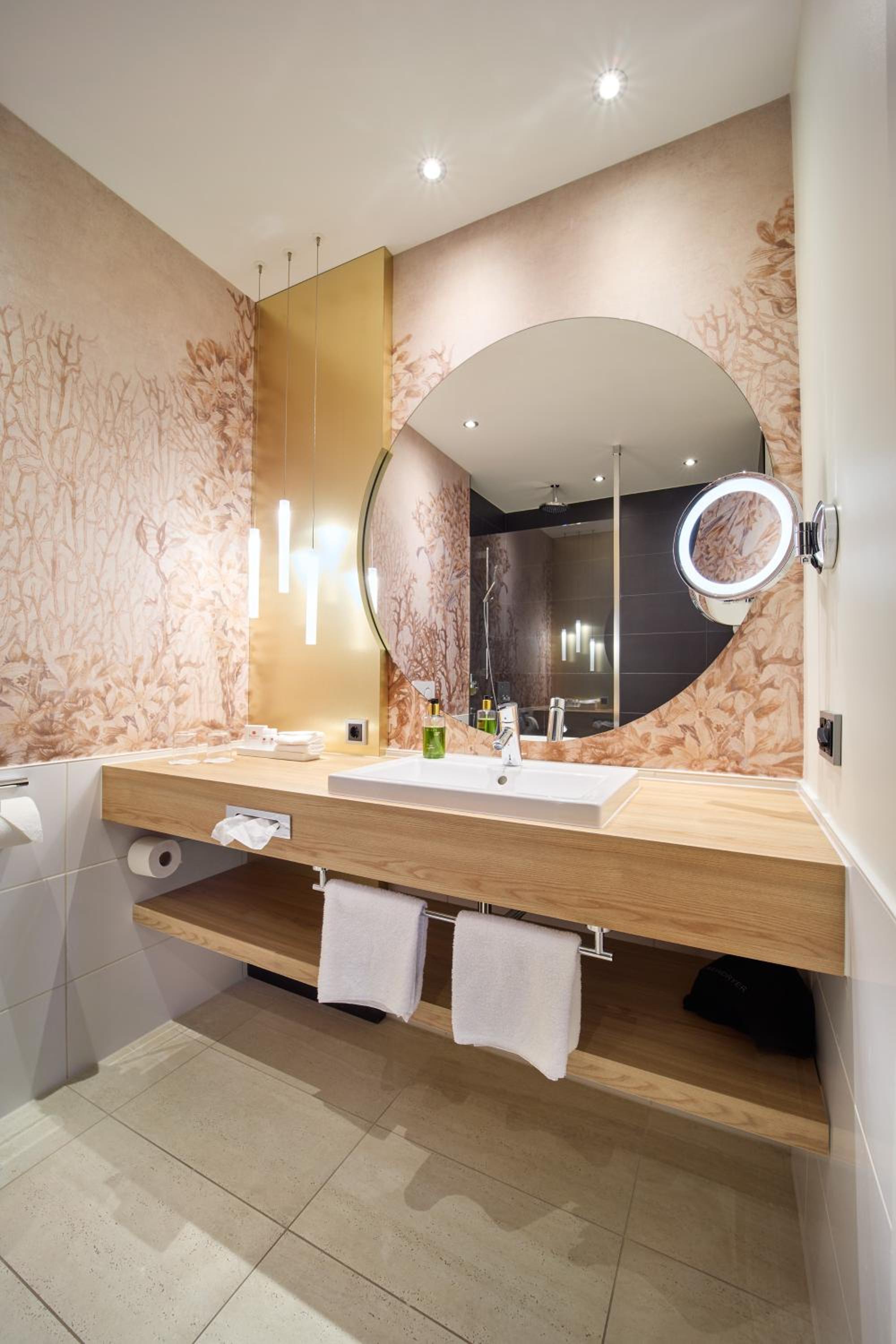 Comfort Double Room with Terrace and Park View