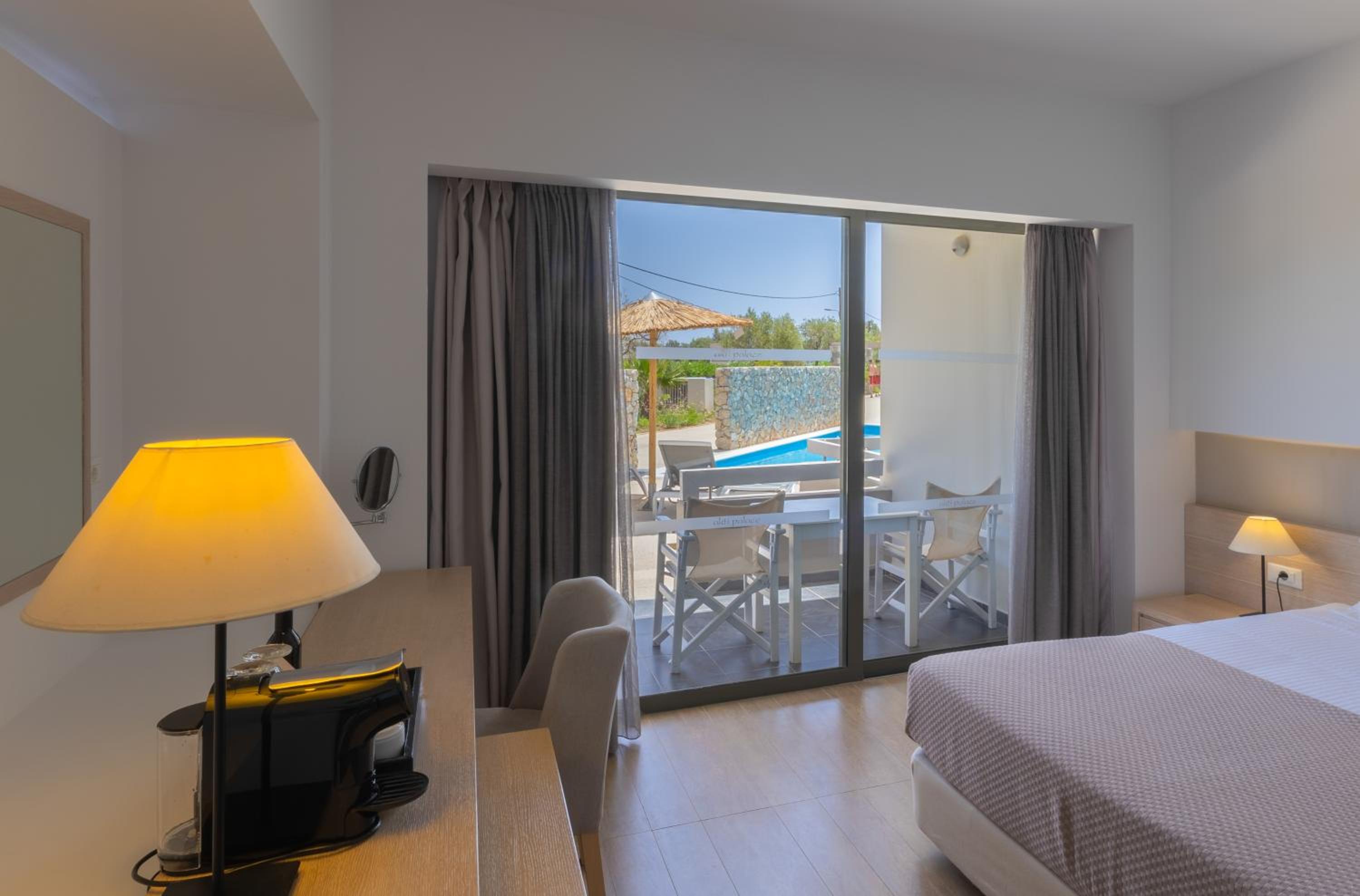 Double or Twin Room with Swimming Pool Access