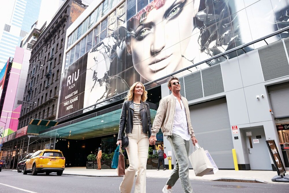 Deluxe Room, 1 King Bed