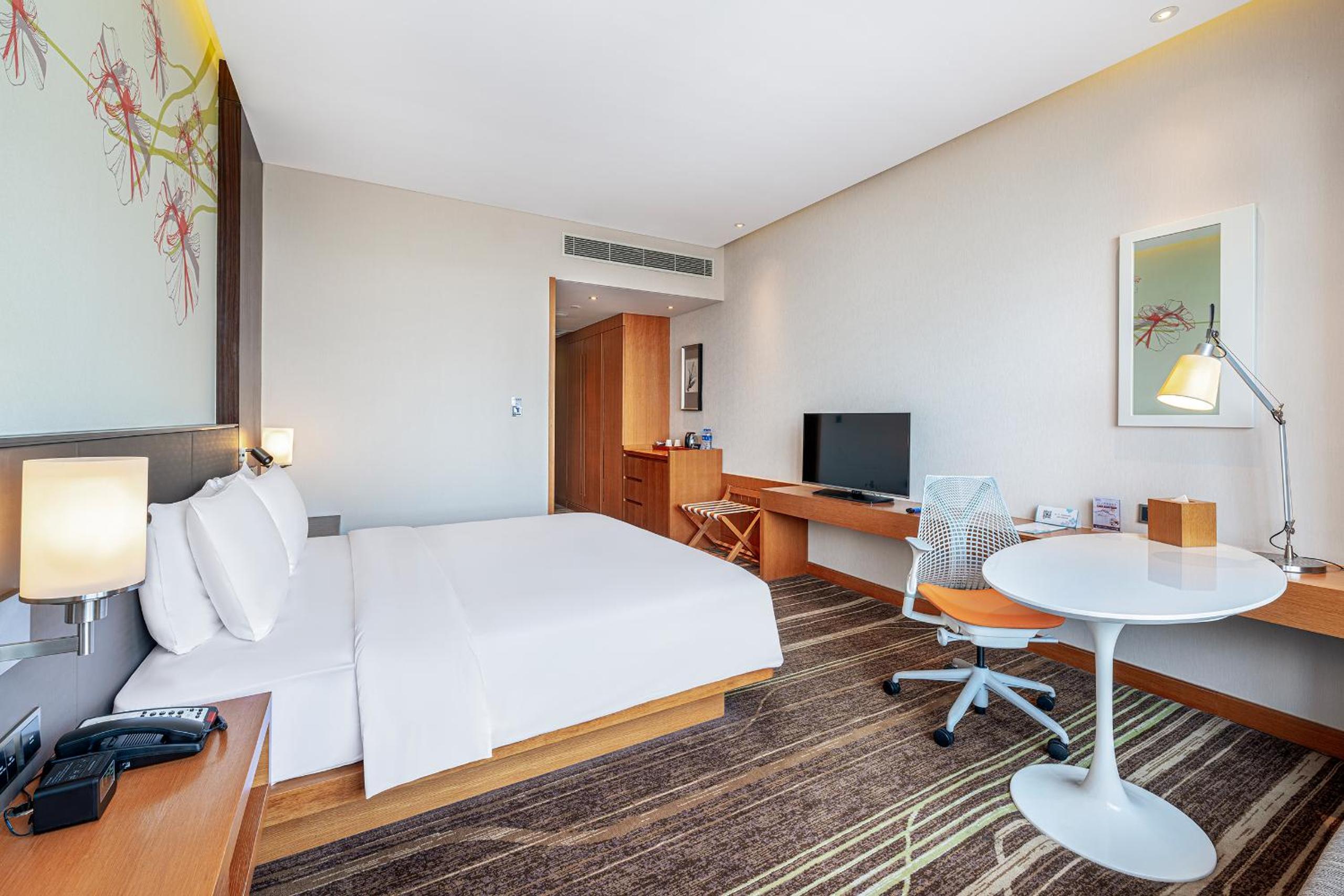 King Room - Mobility Accessible 